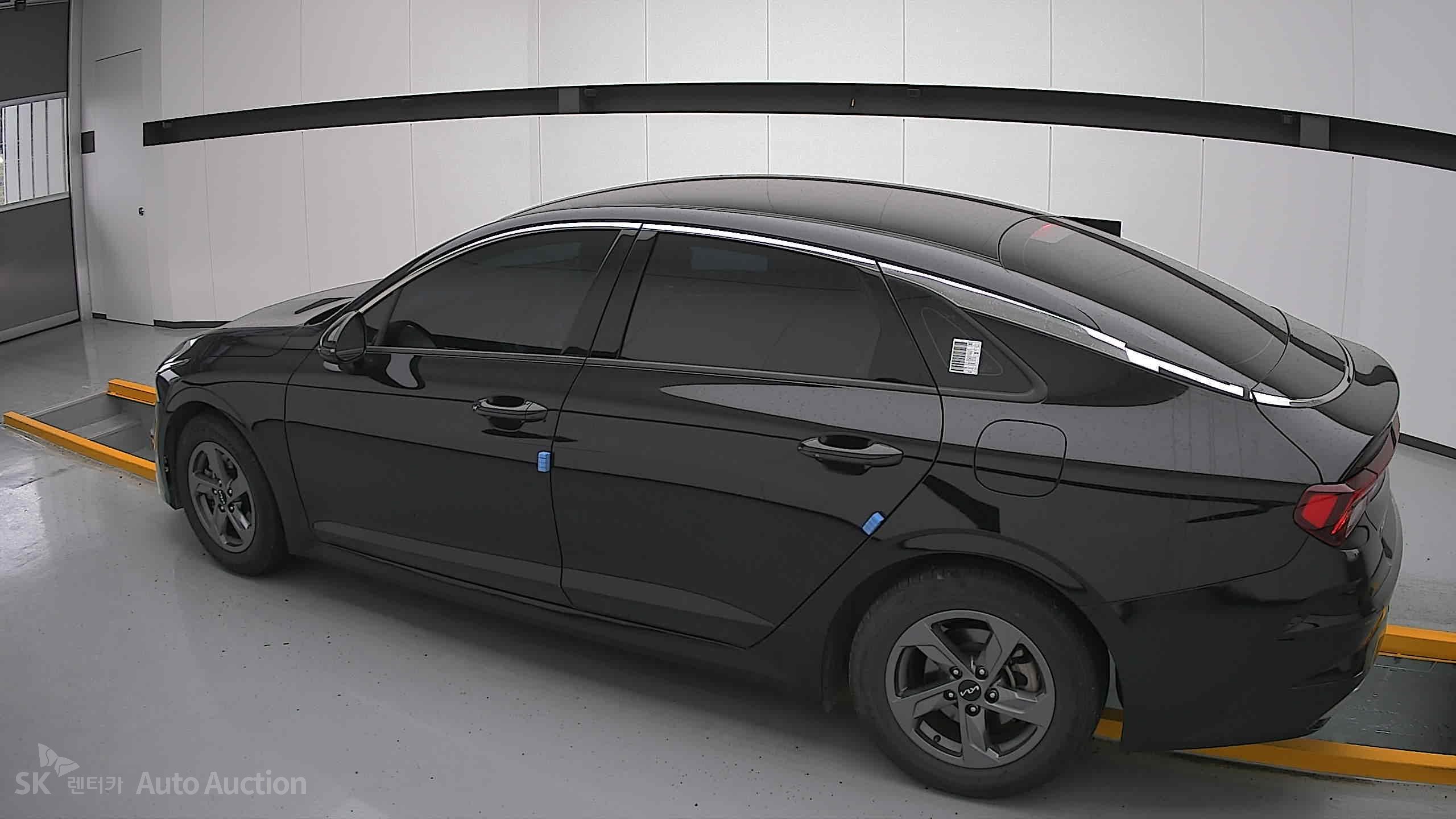 2023 - kia k5