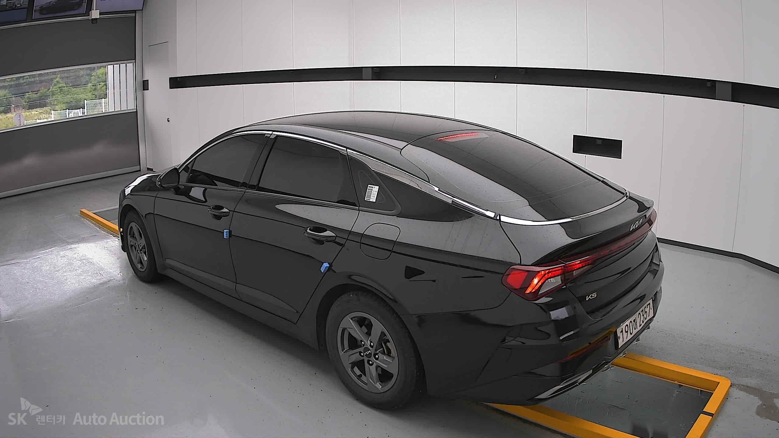 2023 - kia k5