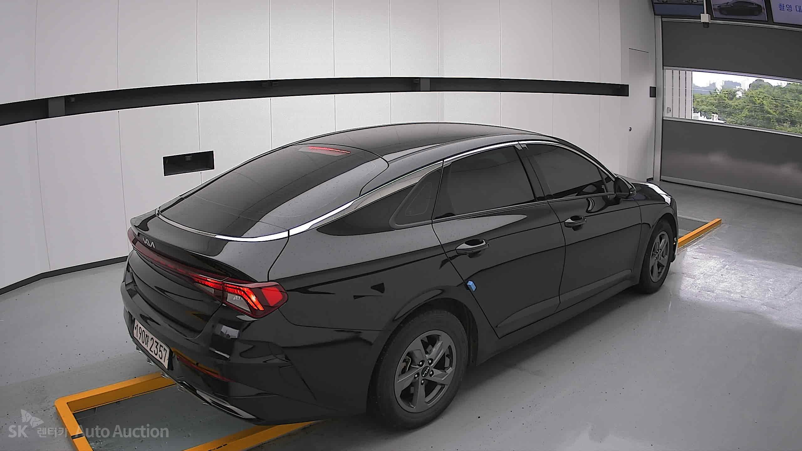2023 - kia k5