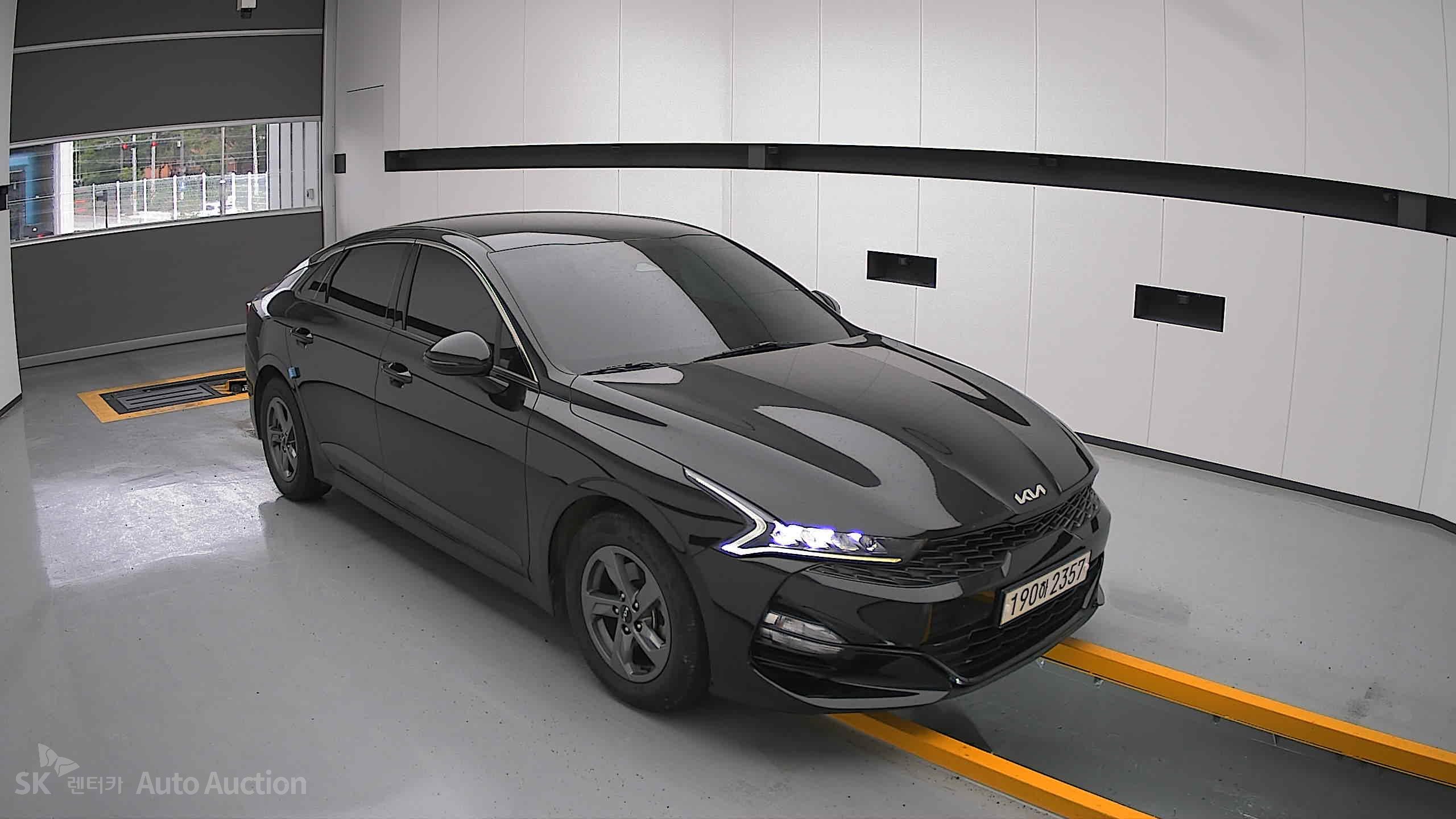 2023 - kia k5