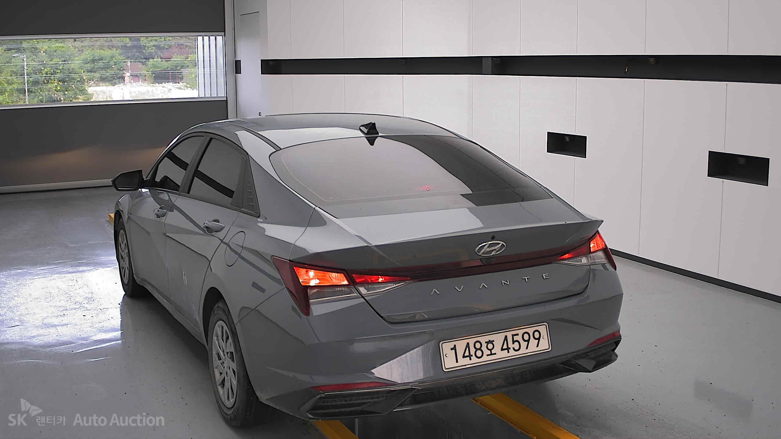 2021 - hyundai avante