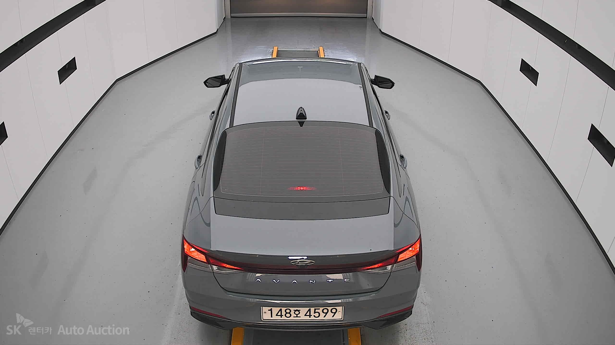 2021 - hyundai avante