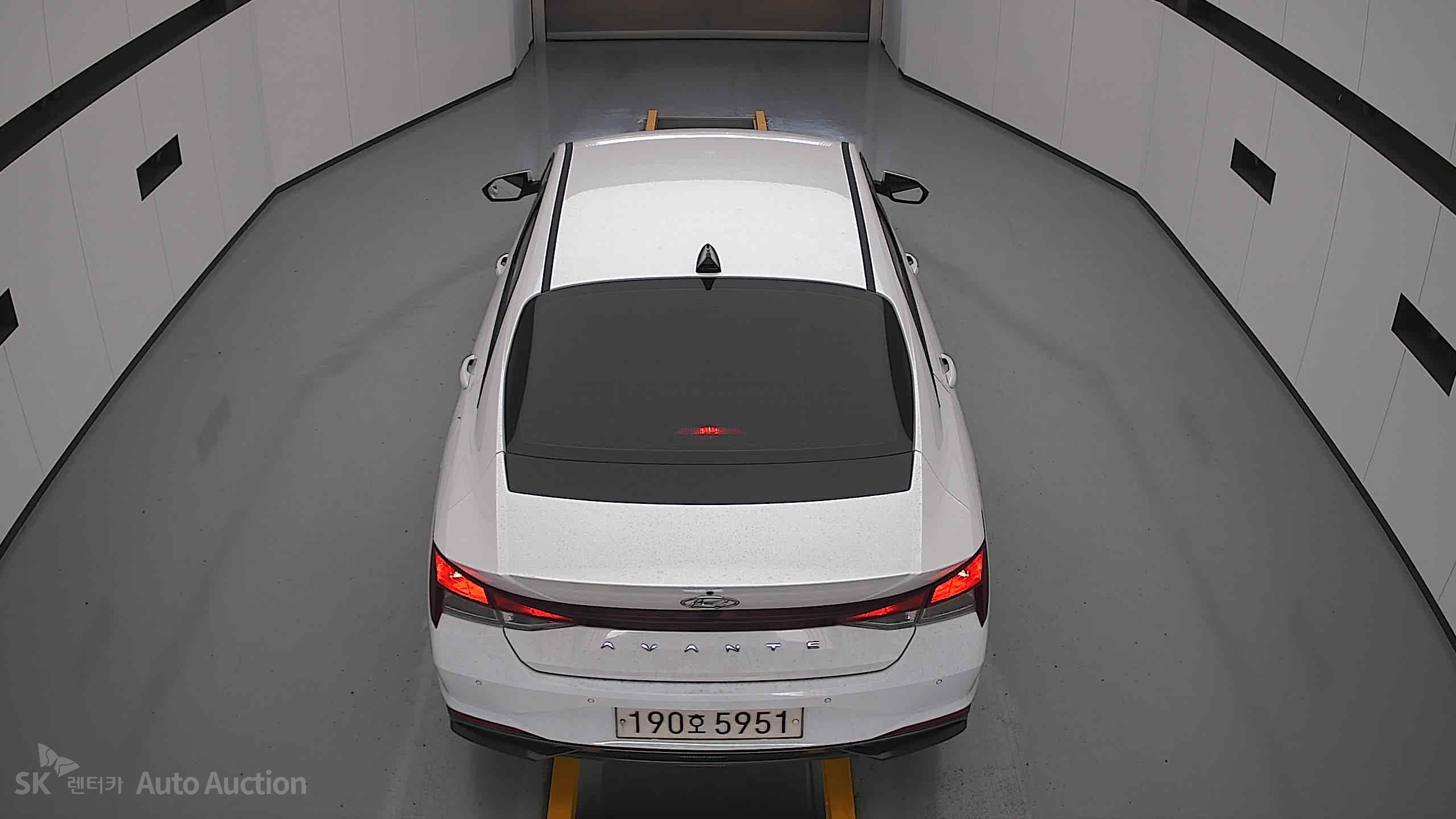 2023 - hyundai avante