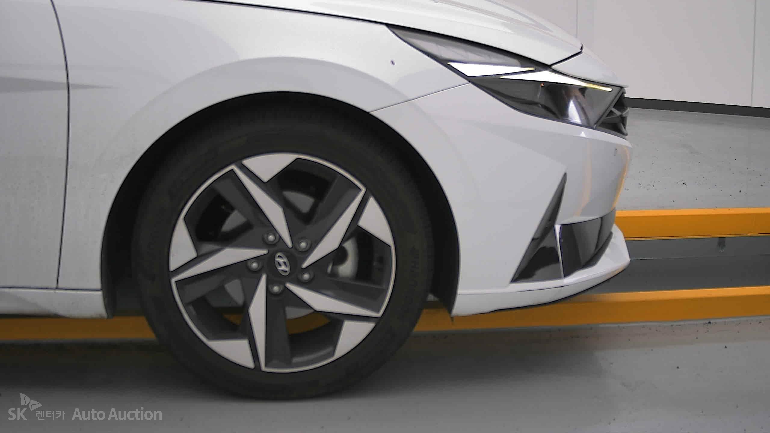 2023 - hyundai avante