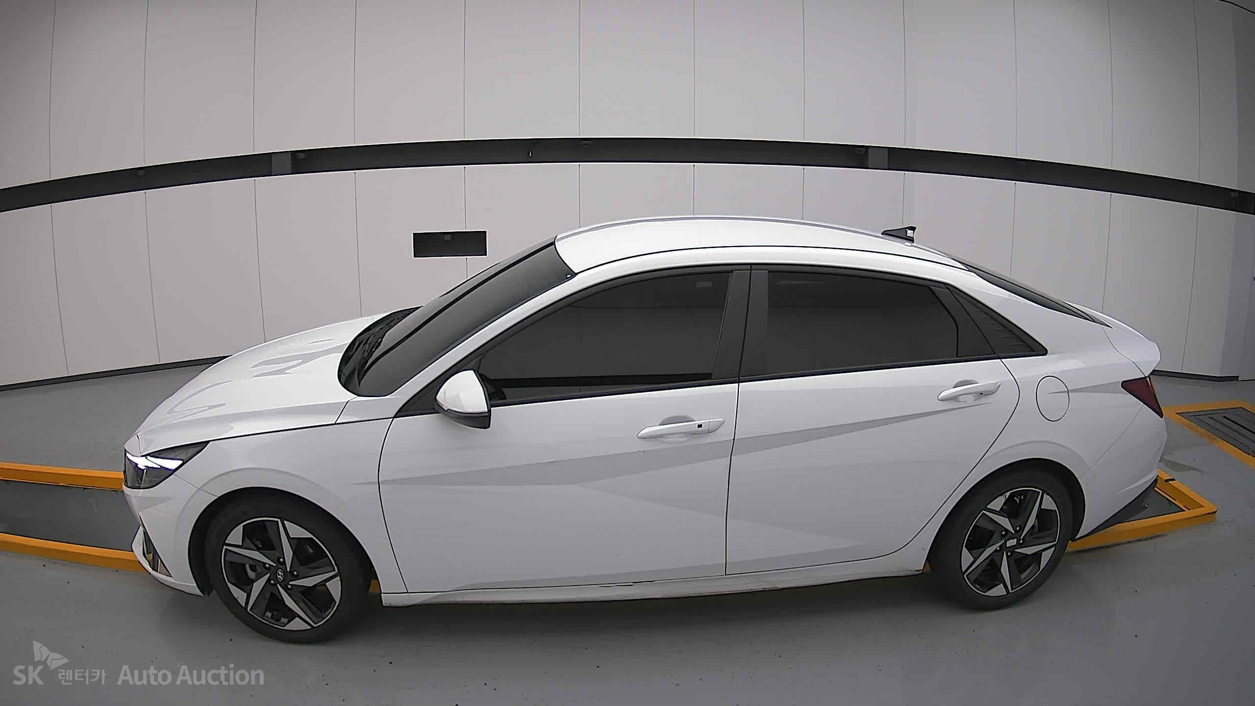 2023 - hyundai avante