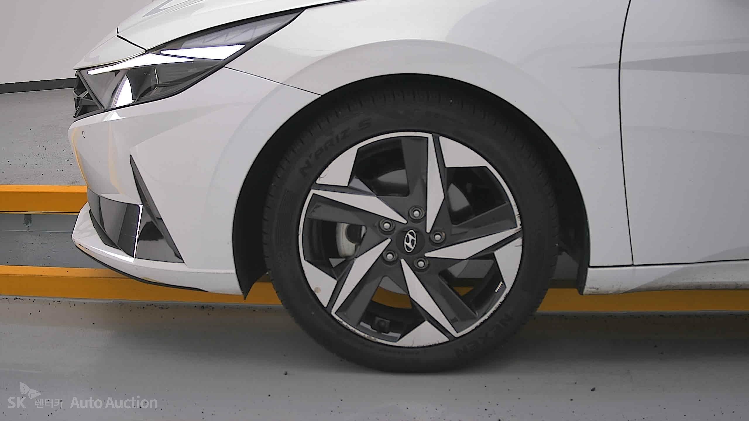 2023 - hyundai avante