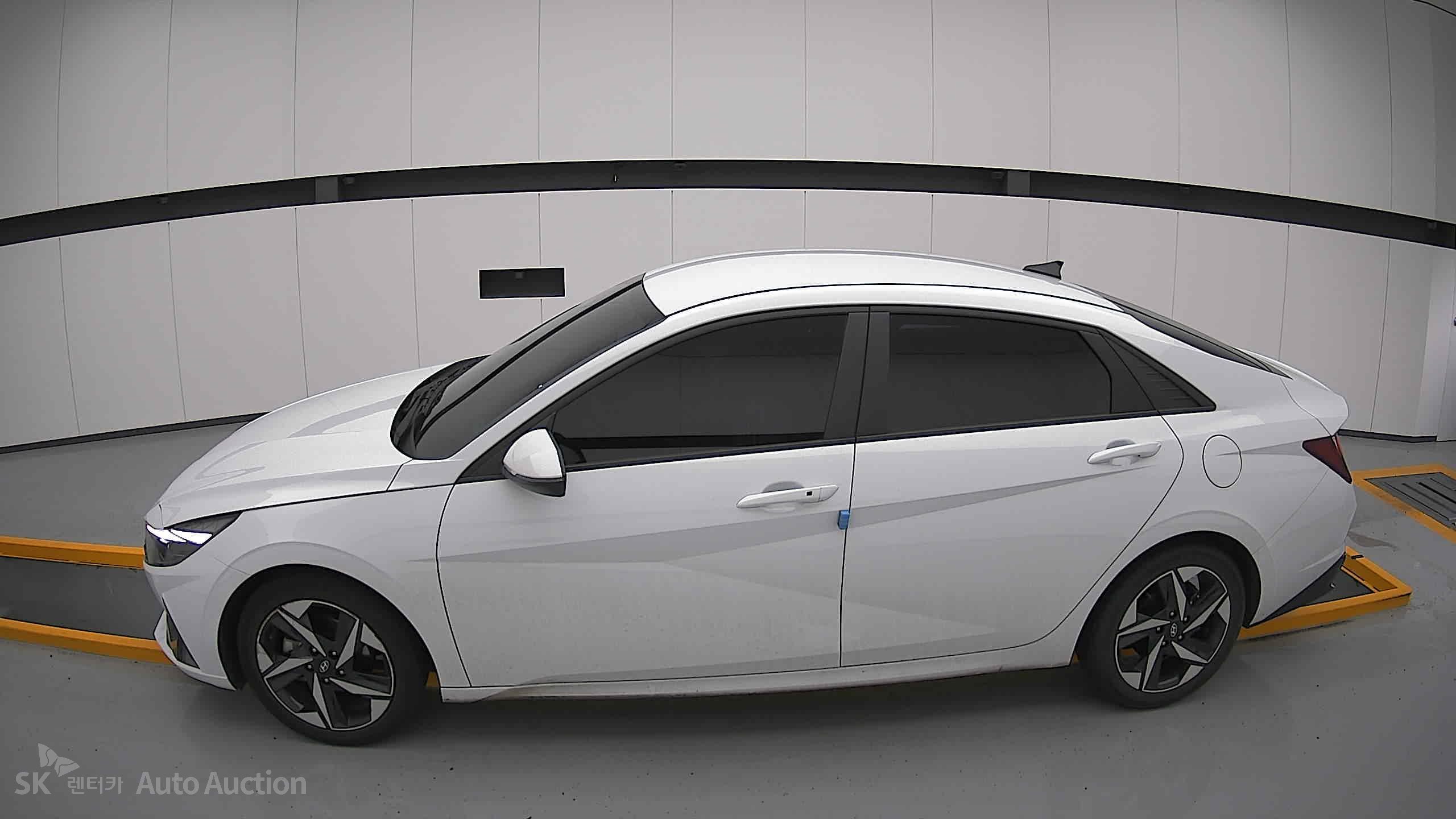 2023 - hyundai avante