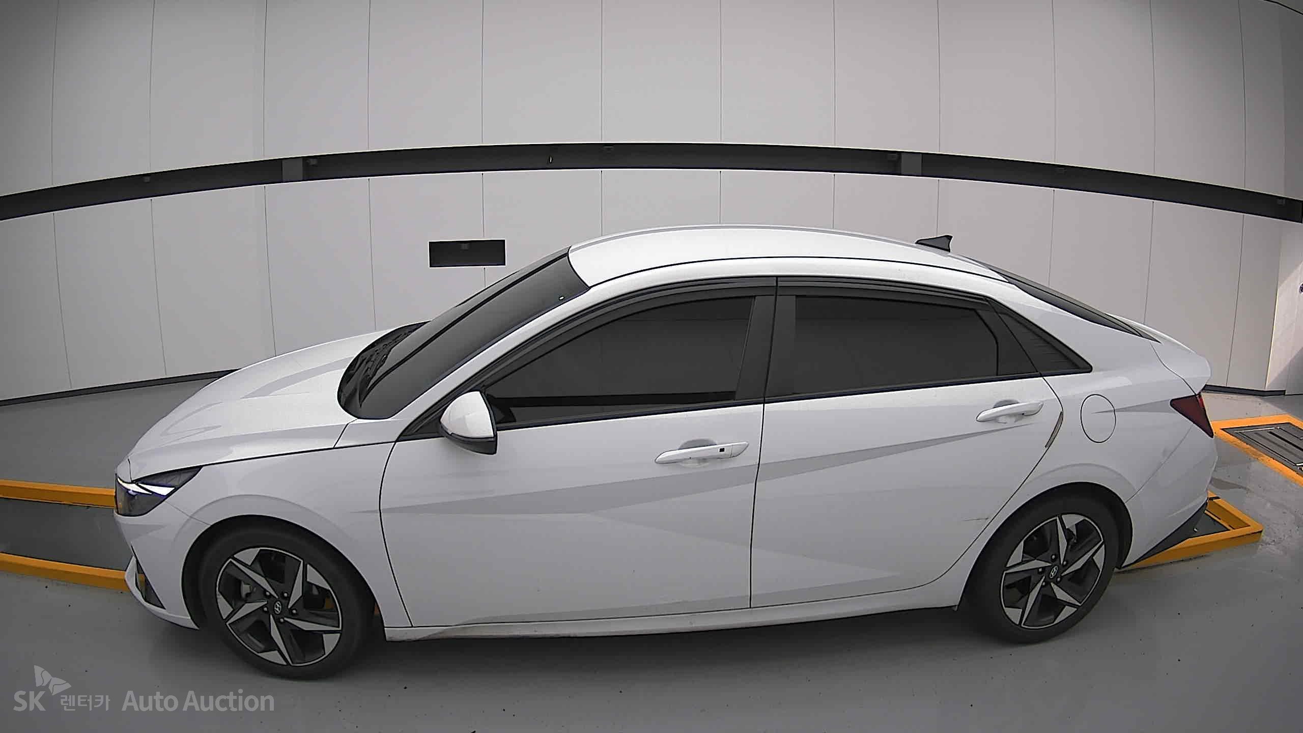 2023 - hyundai avante