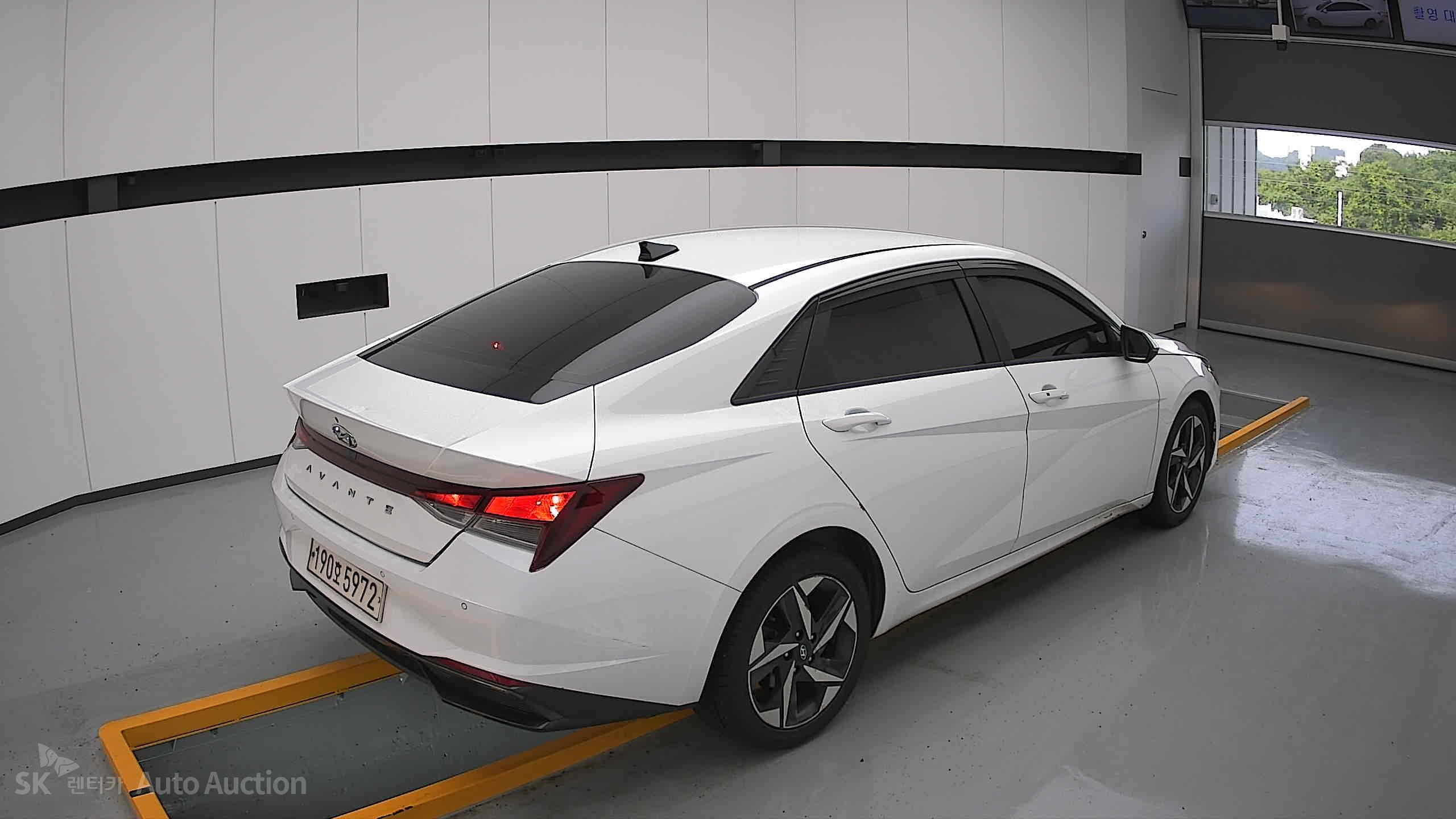 2023 - hyundai avante