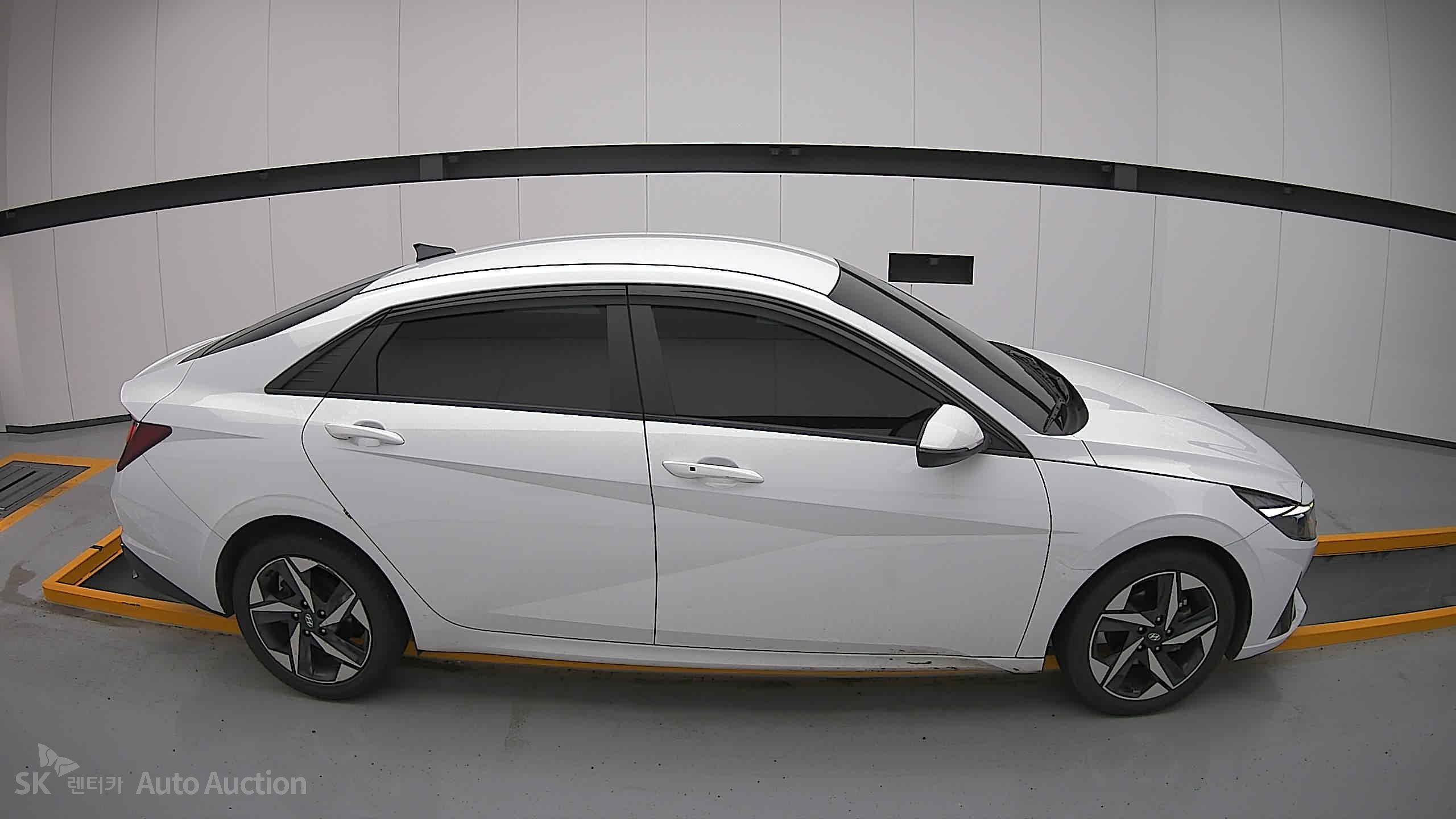 2023 - hyundai avante