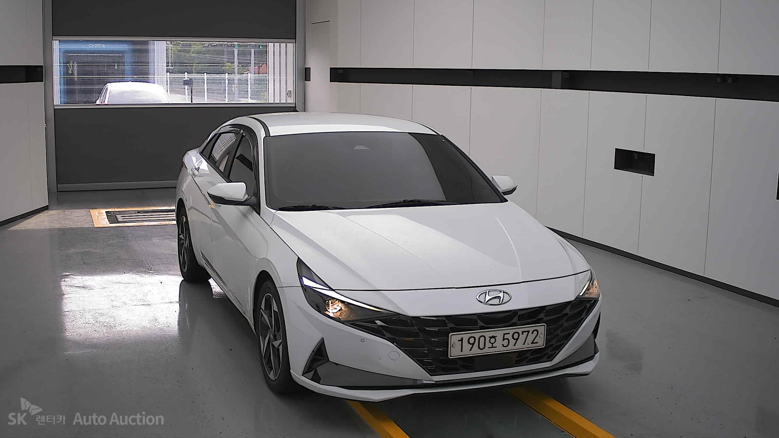 2023 - hyundai avante