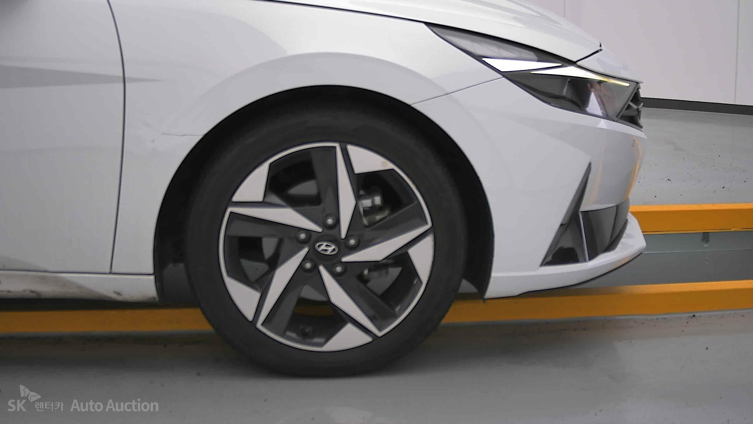 2023 - hyundai avante