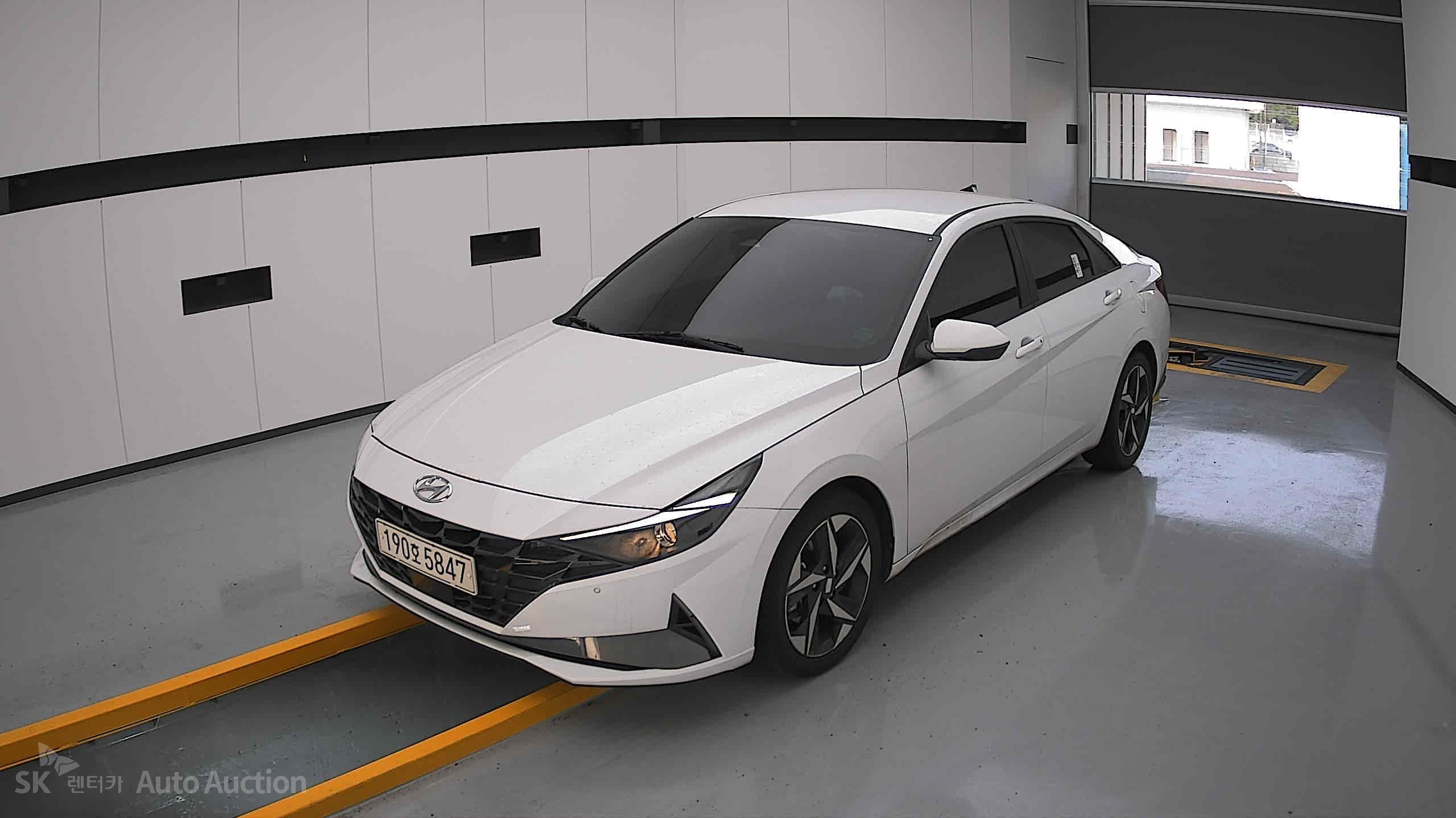 2023 - hyundai avante