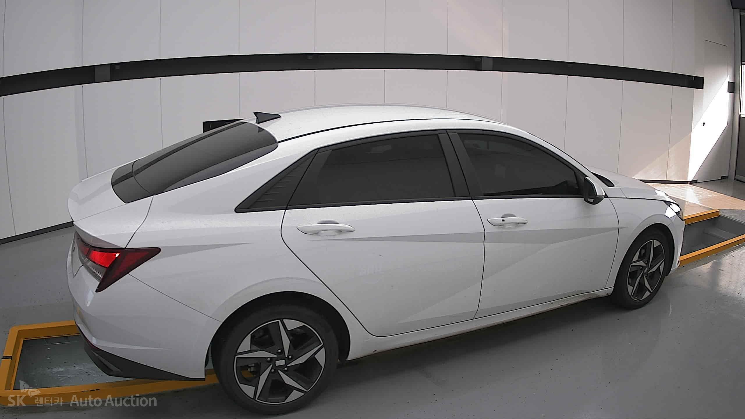 2023 - hyundai avante
