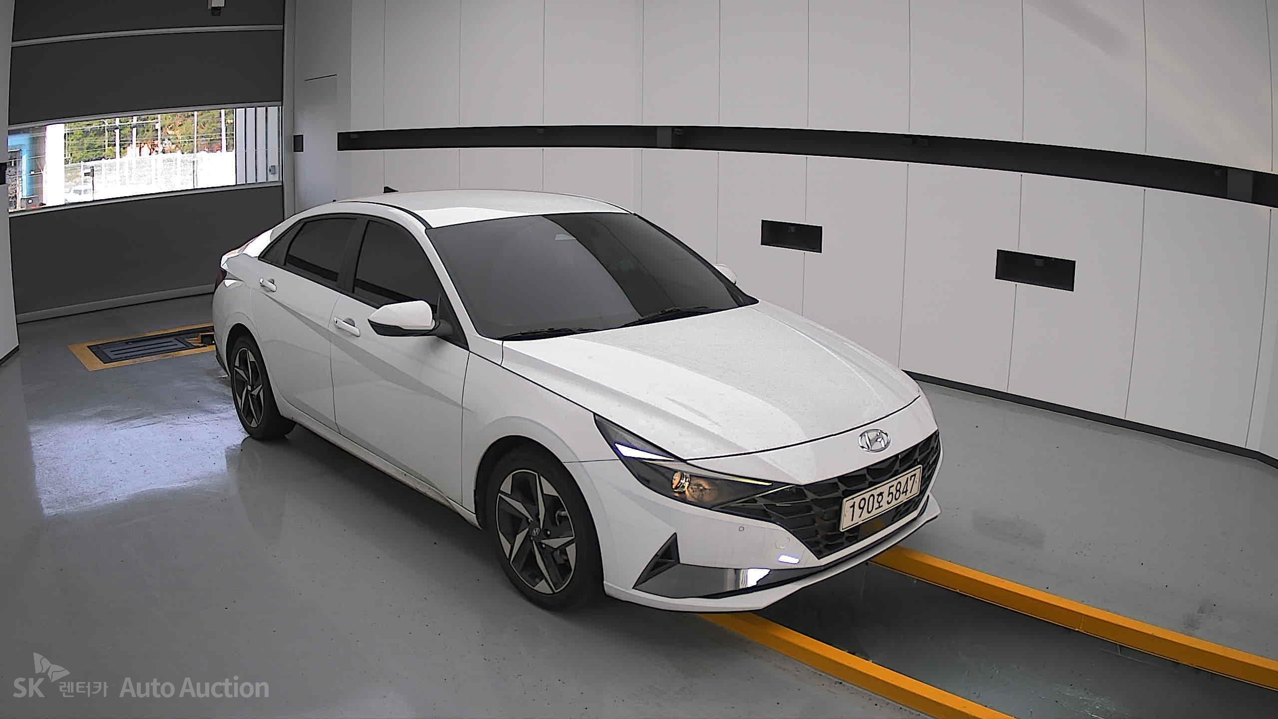2023 - hyundai avante