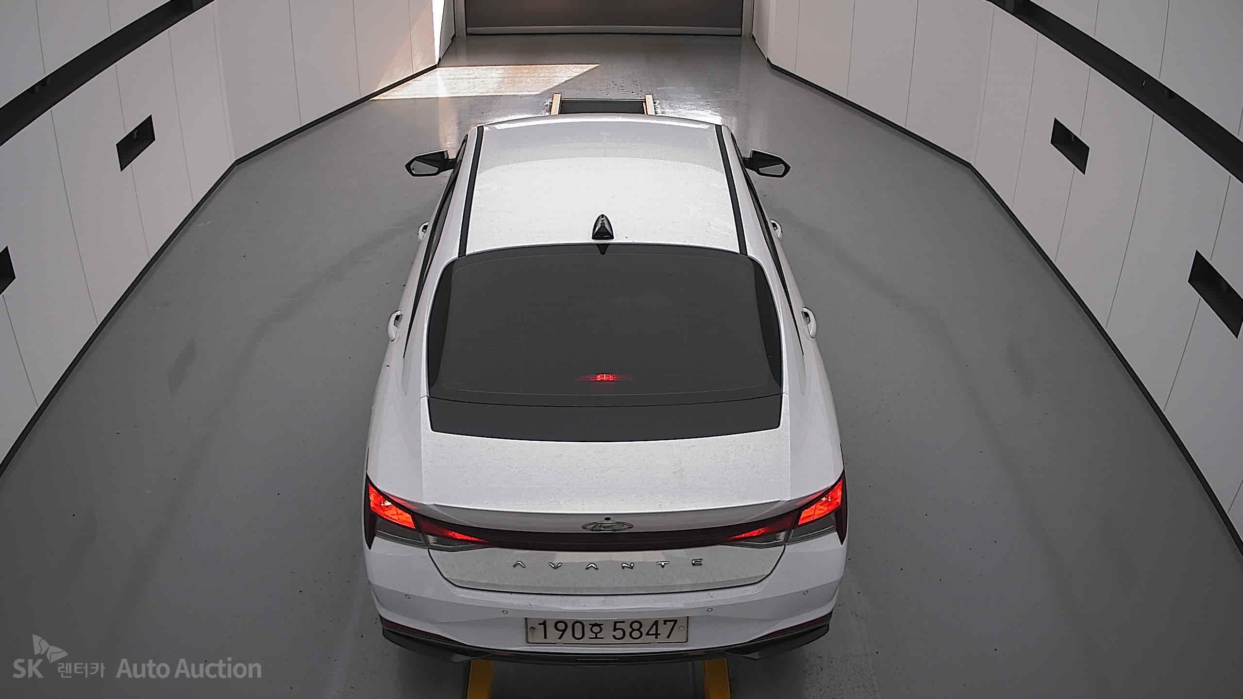2023 - hyundai avante