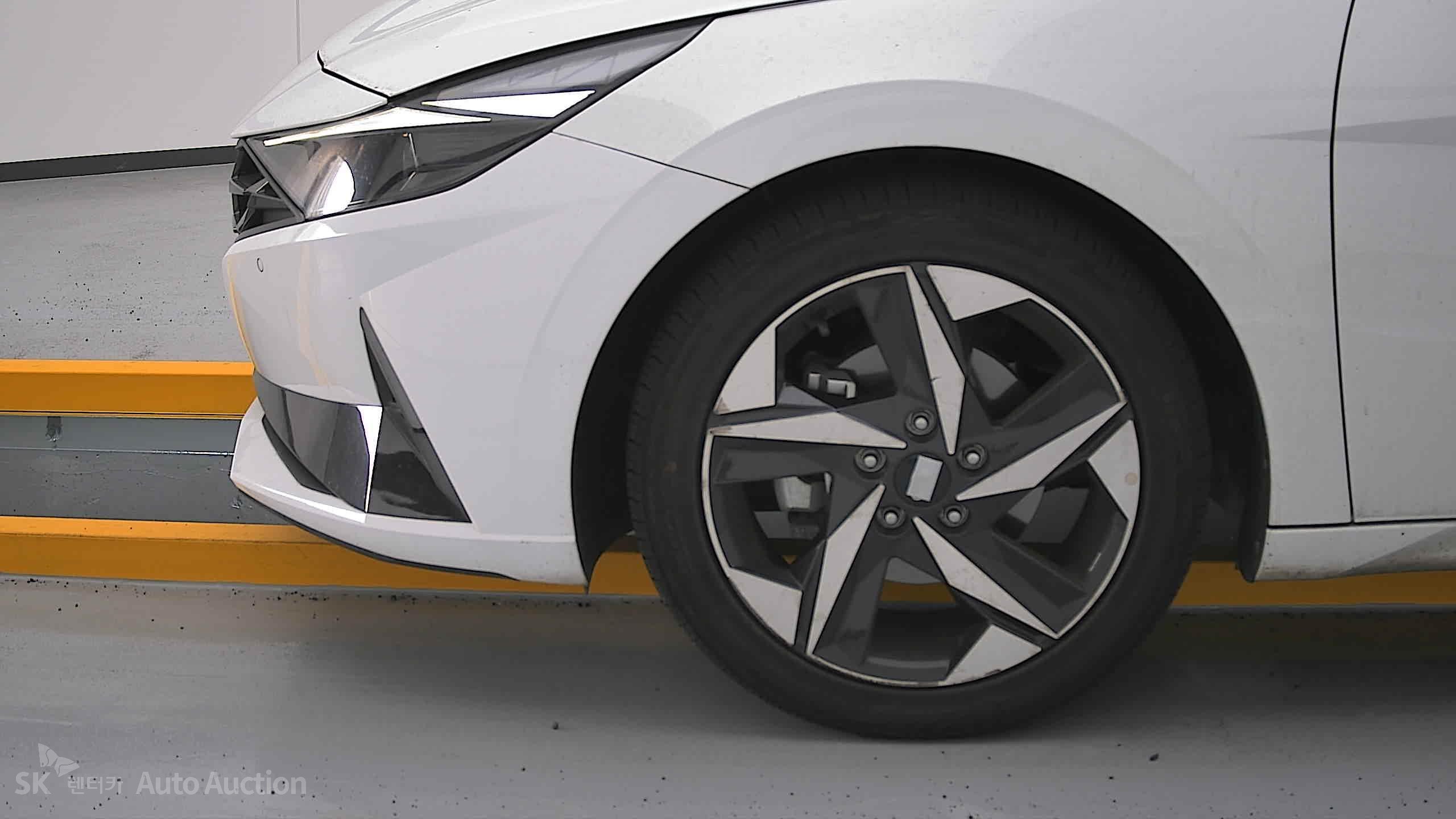 2023 - hyundai avante
