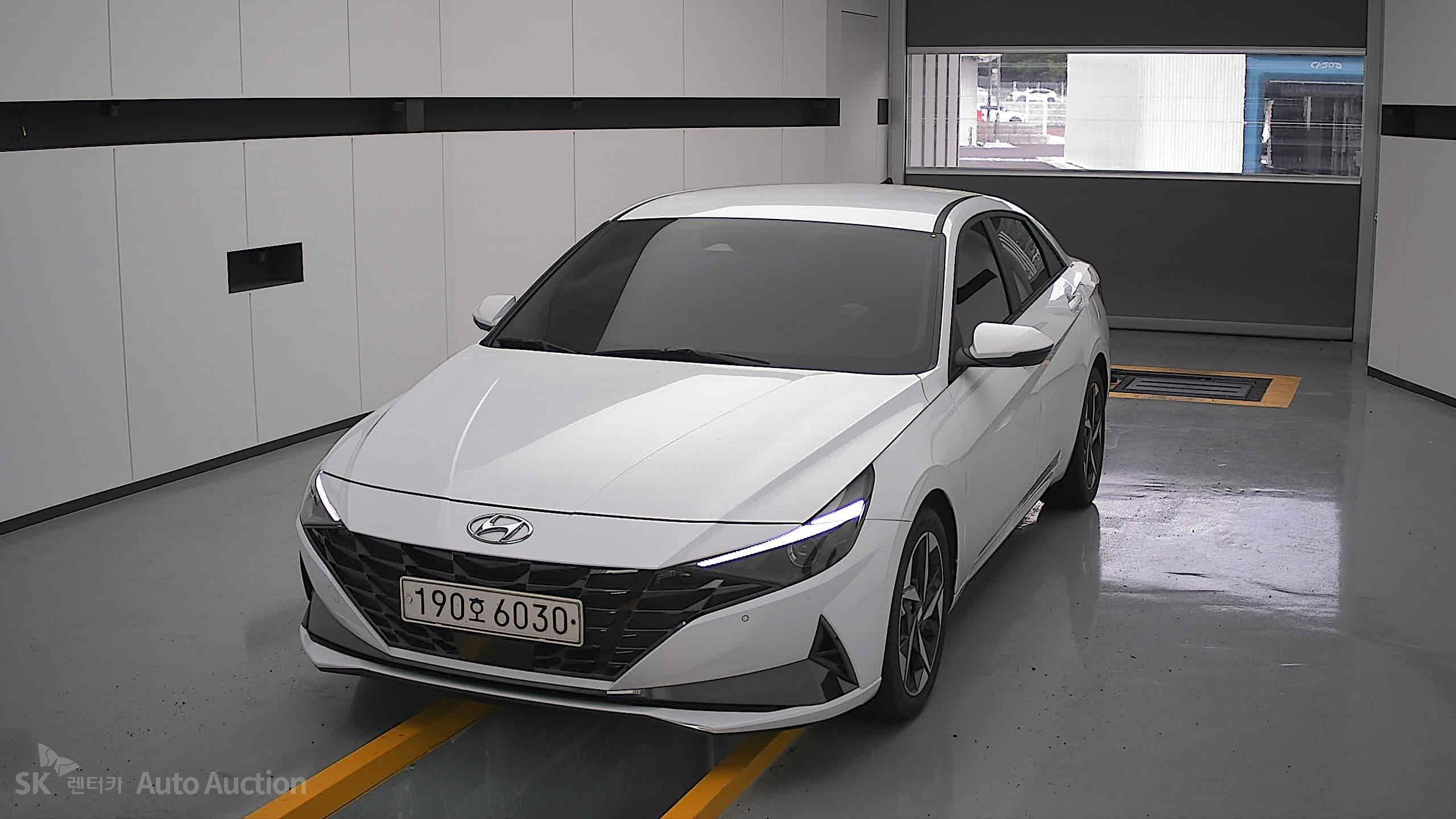 2023 - hyundai avante