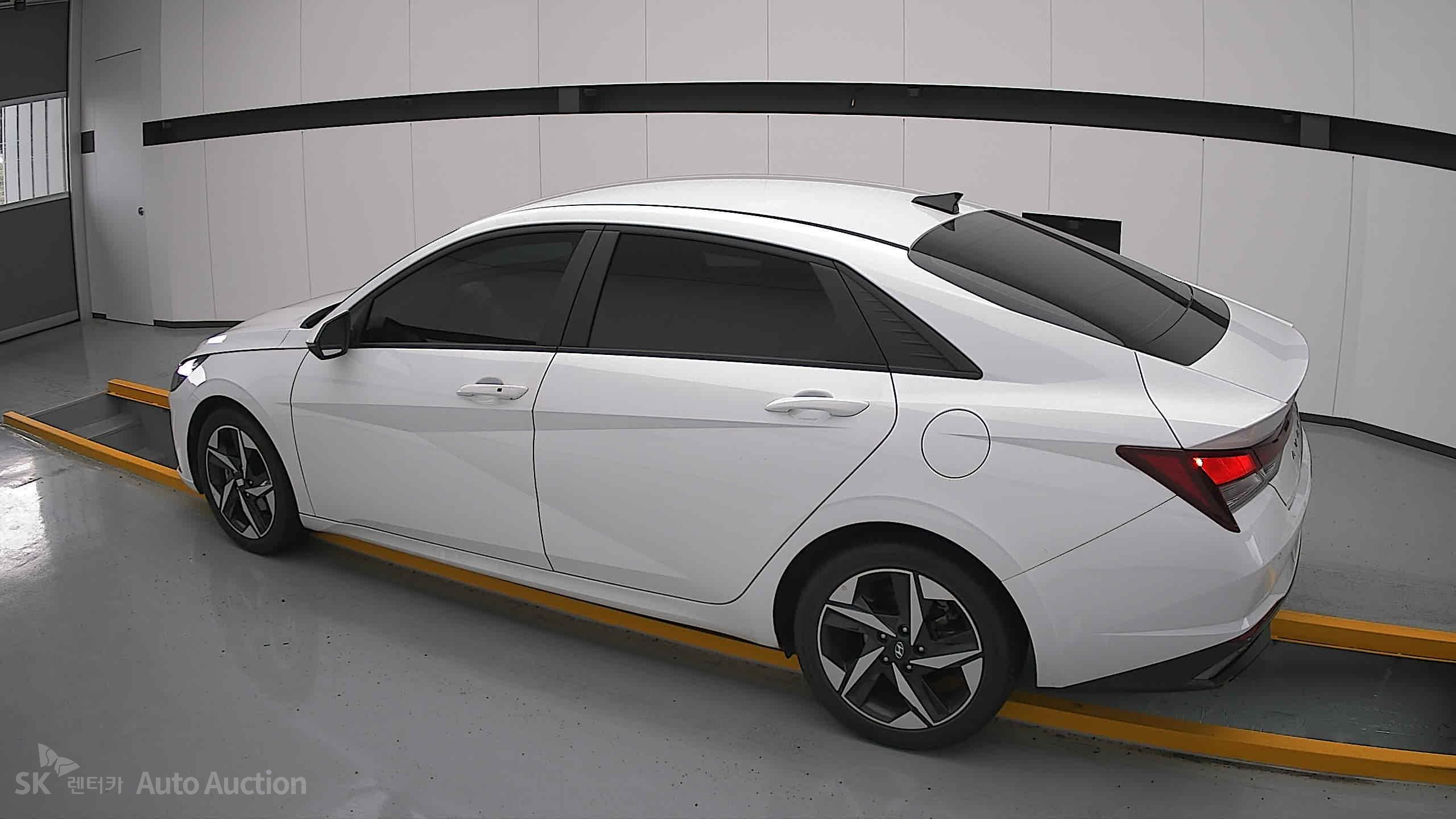 2023 - hyundai avante