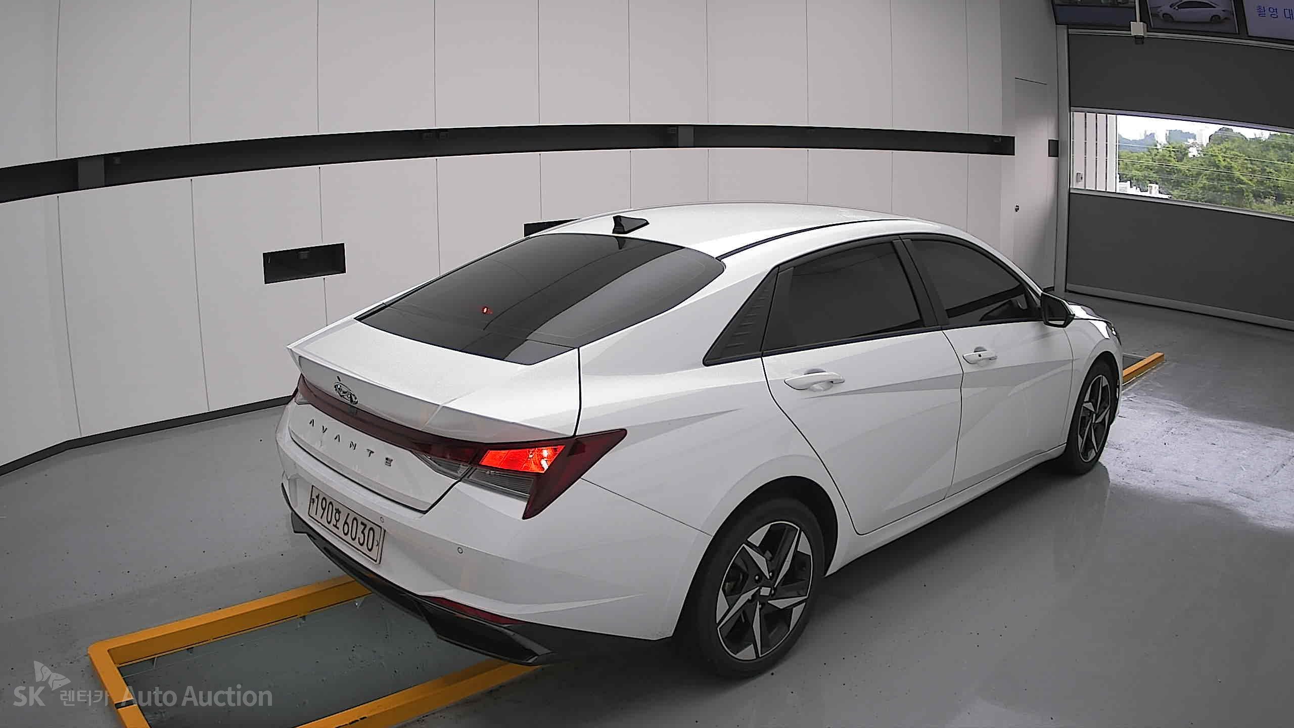 2023 - hyundai avante
