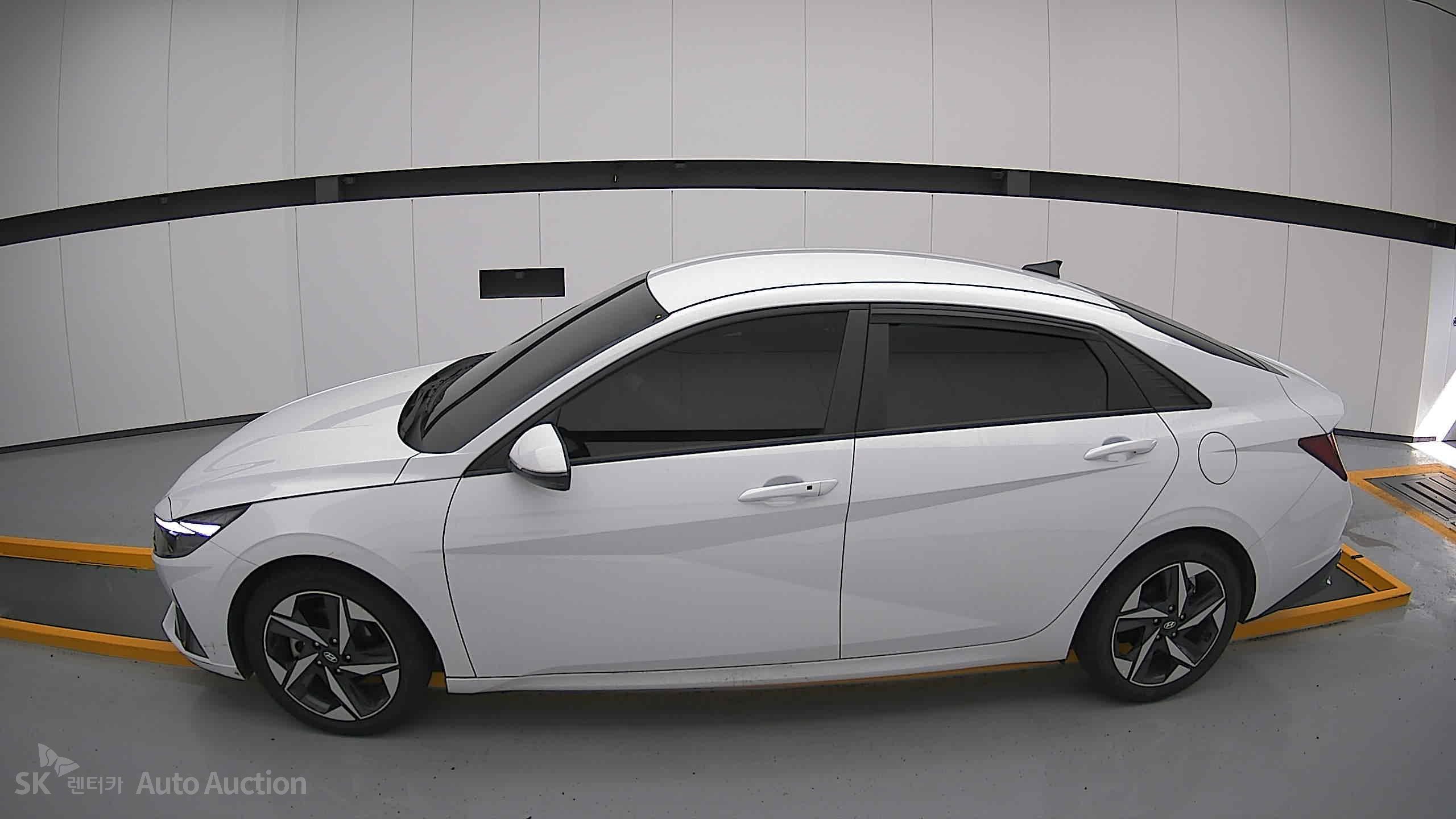 2023 - hyundai avante