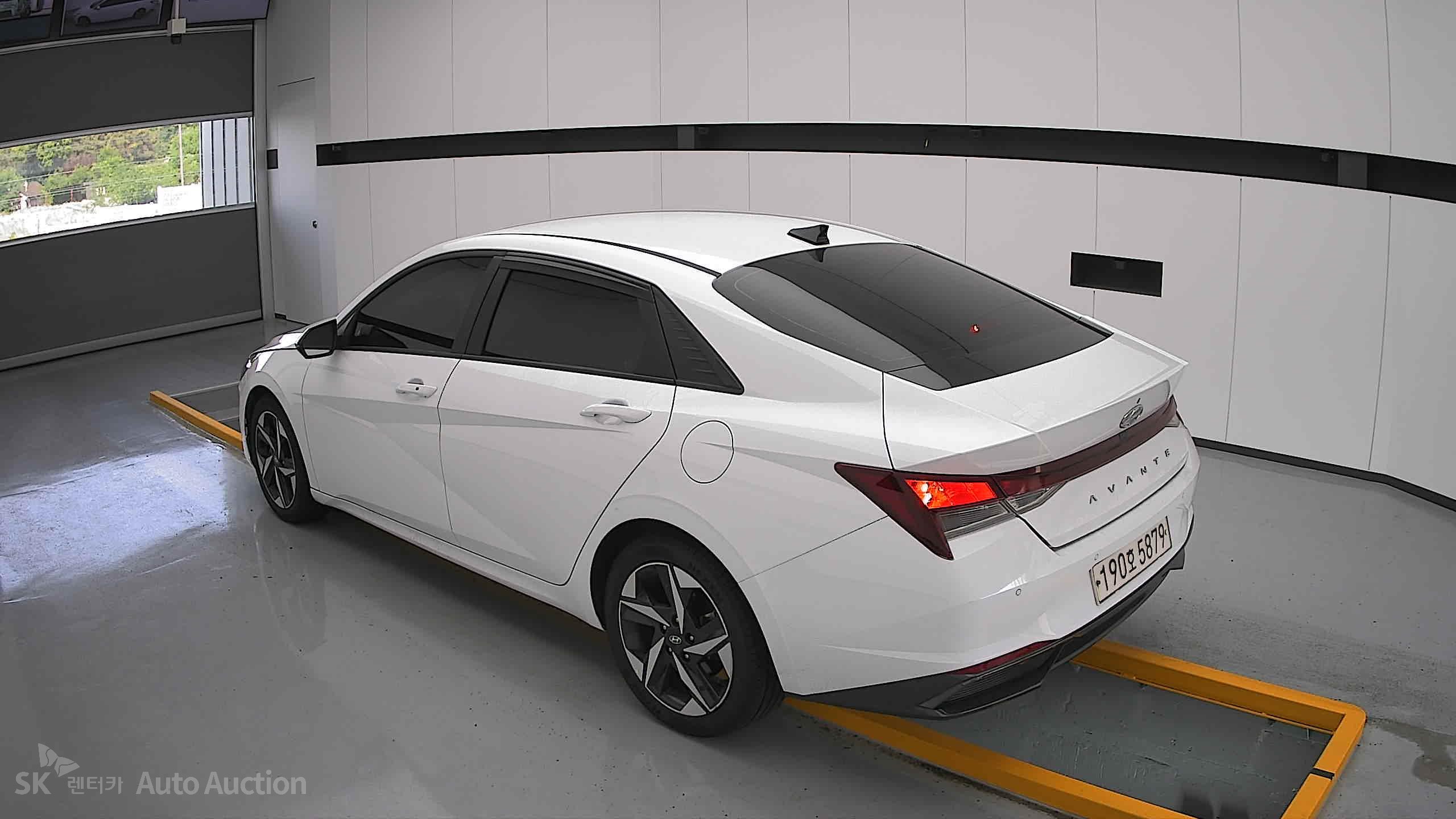 2023 - hyundai avante