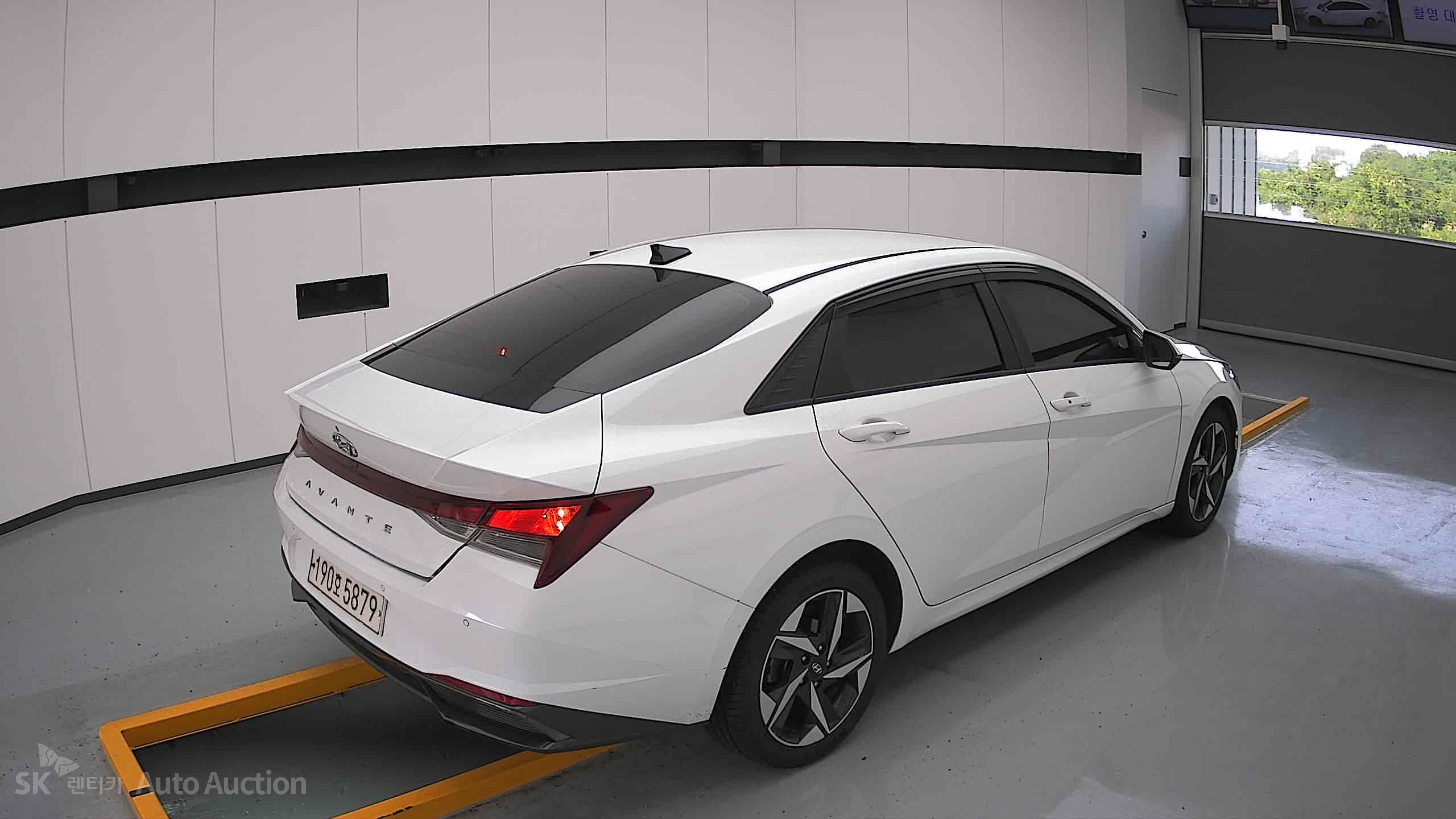 2023 - hyundai avante