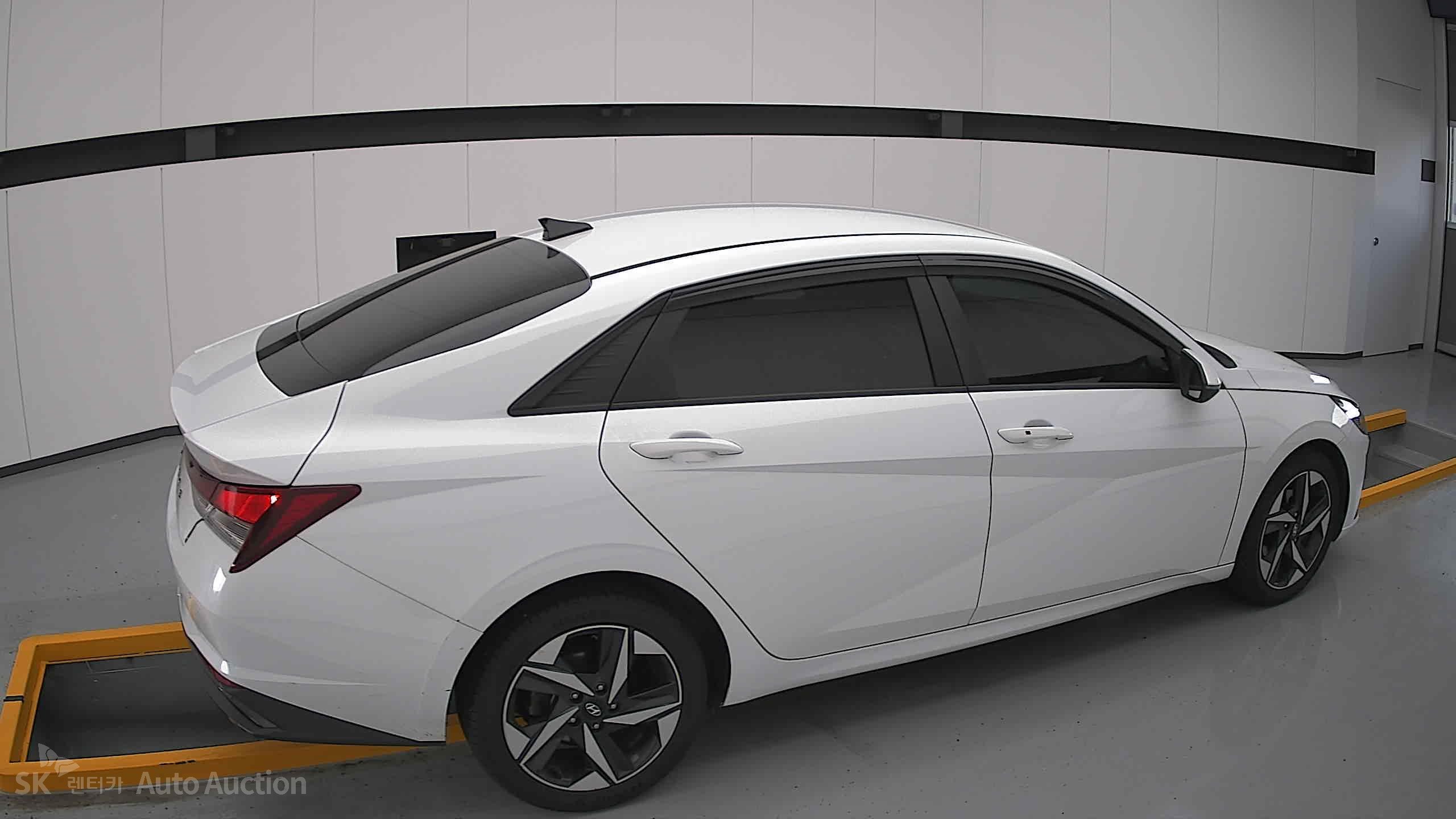 2023 - hyundai avante