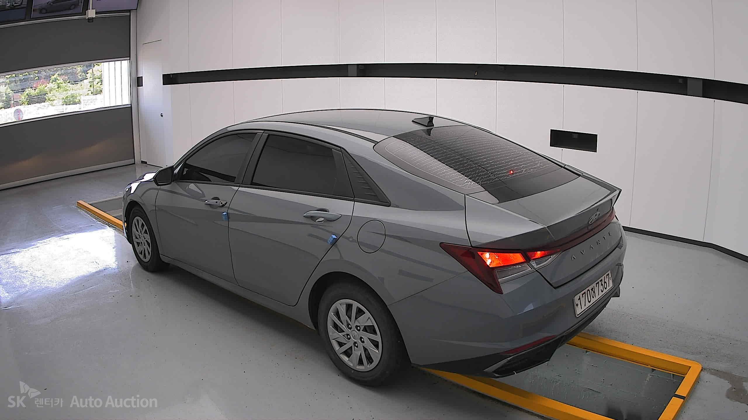 2021 - hyundai avante