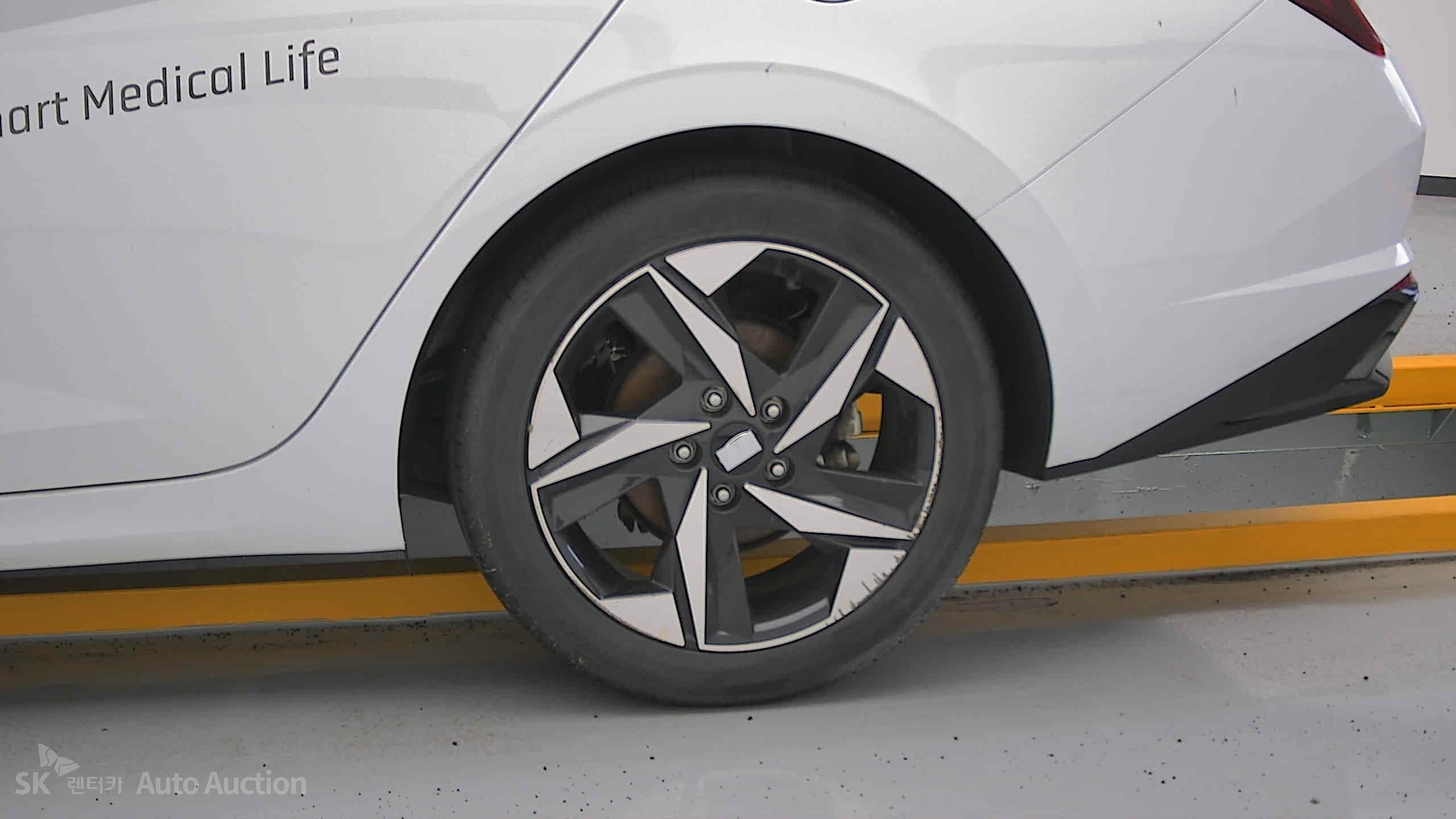 2023 - hyundai avante