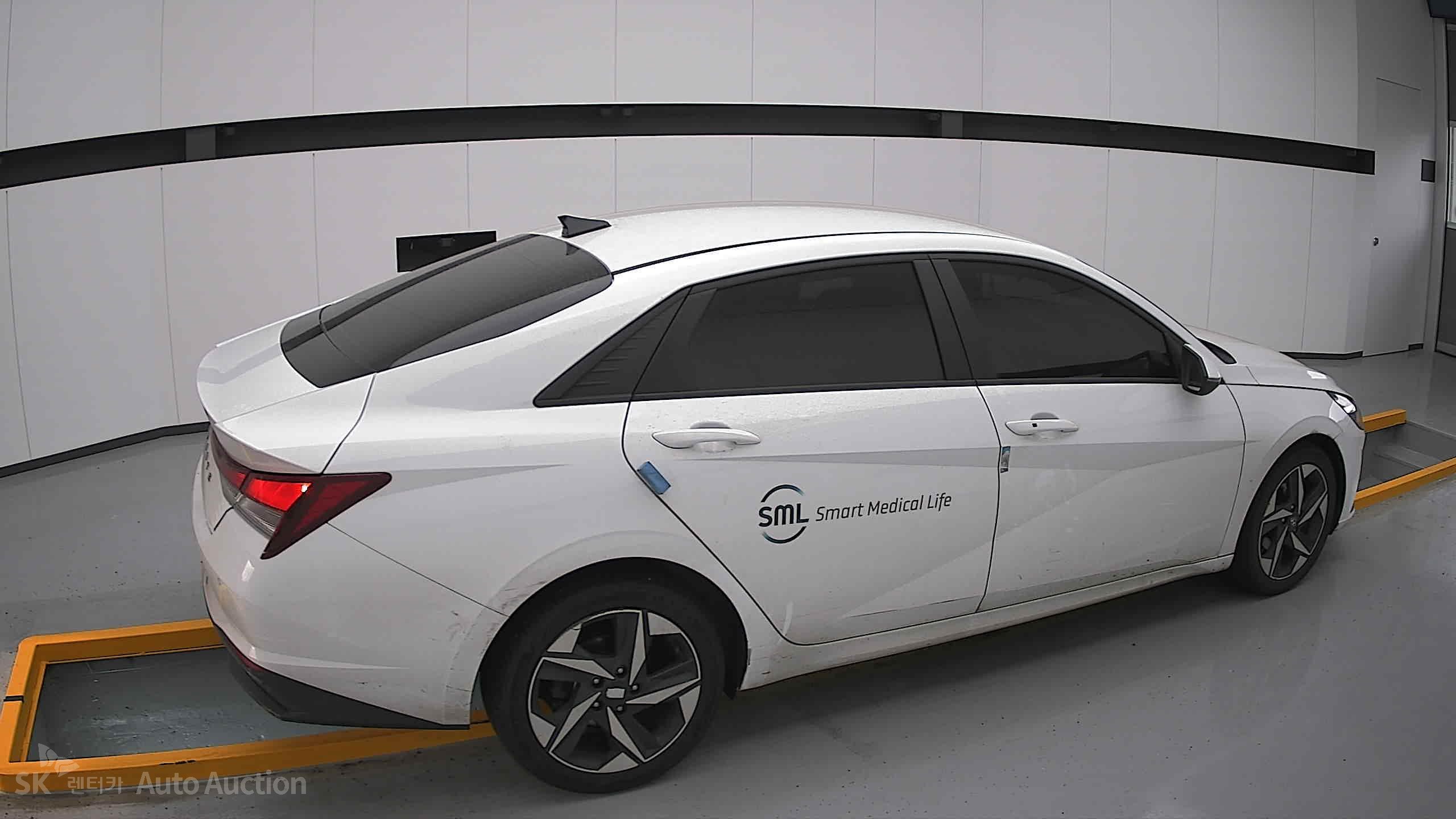 2023 - hyundai avante