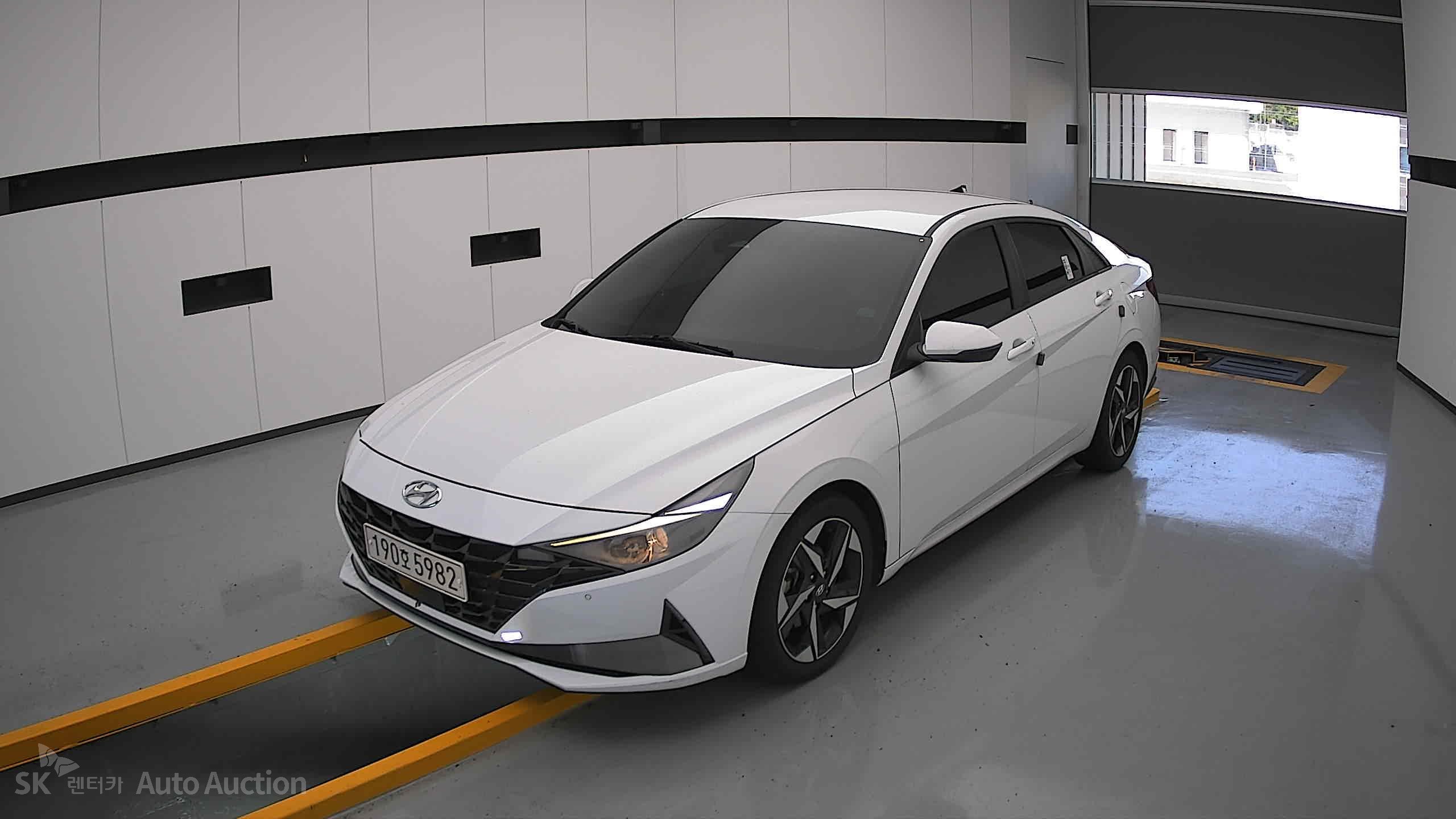 2023 - hyundai avante
