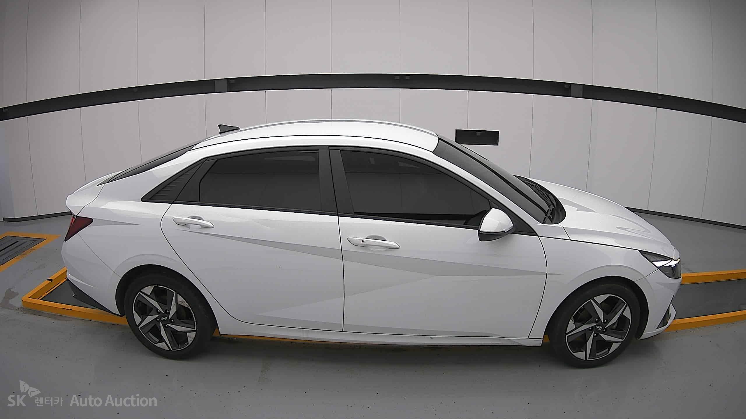 2023 - hyundai avante