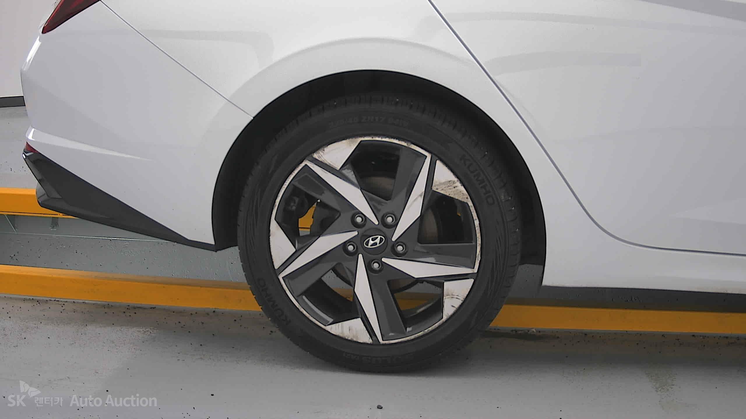 2023 - hyundai avante