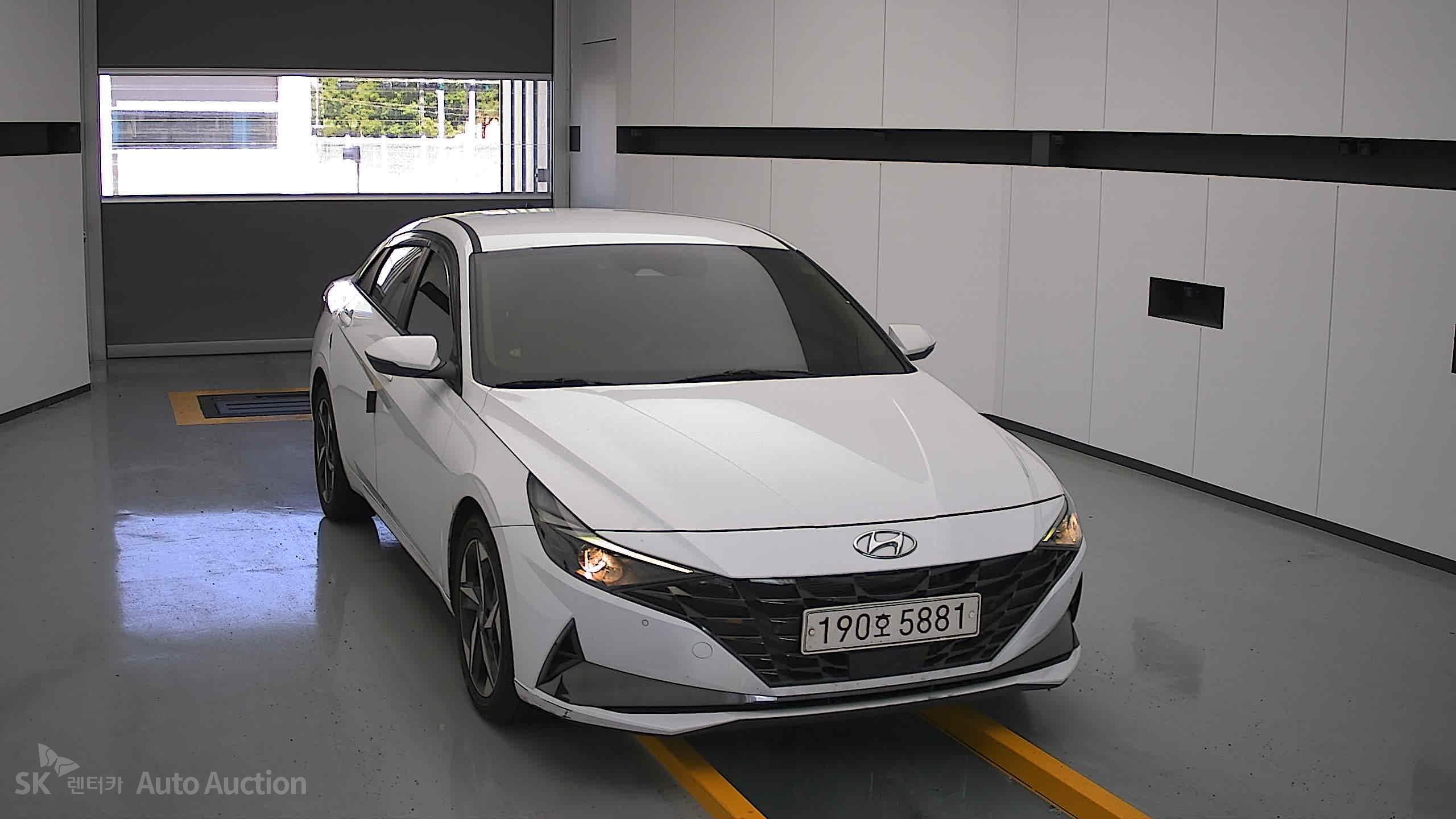 2023 - hyundai avante