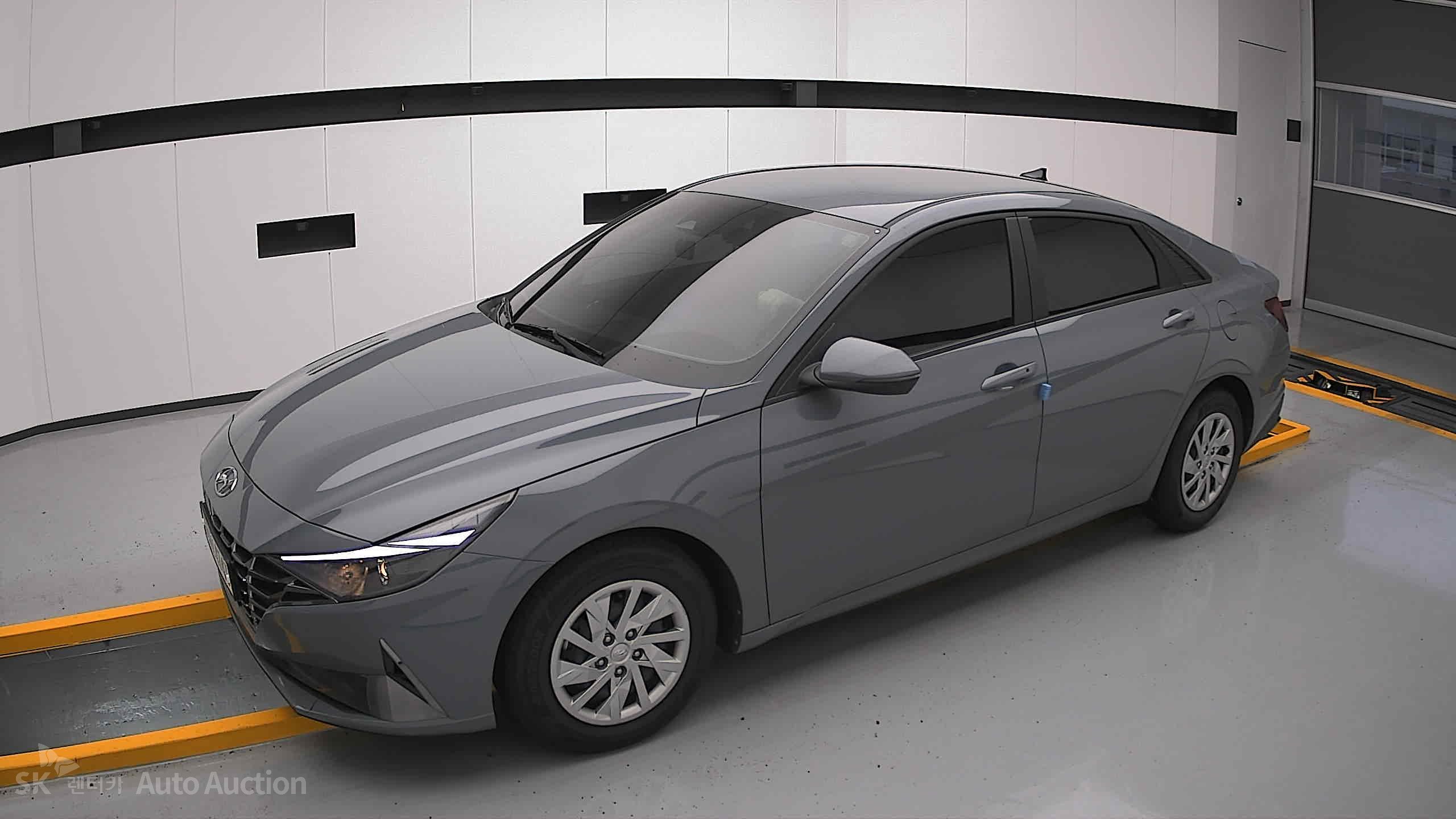 2021 - hyundai avante