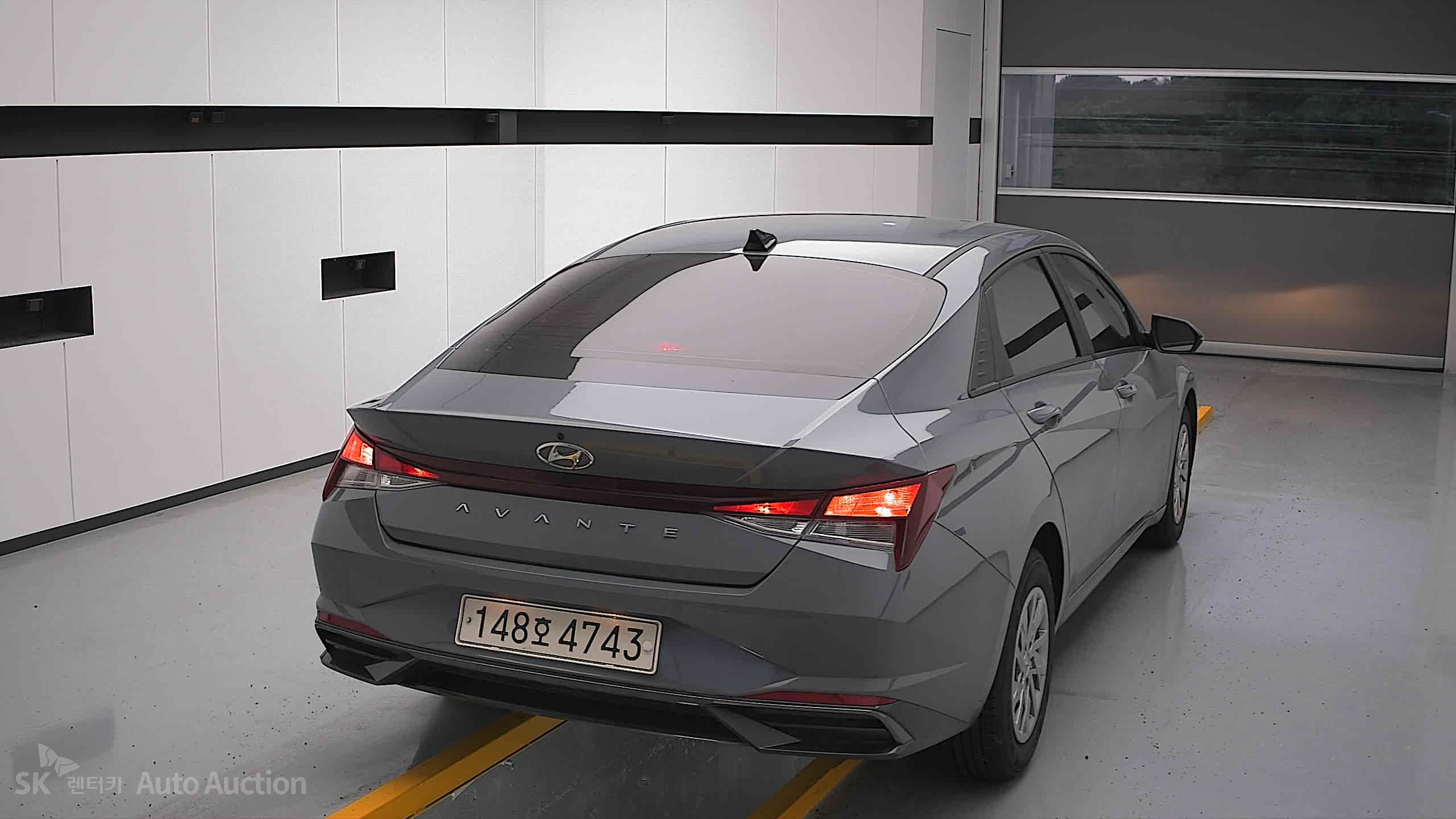 2021 - hyundai avante