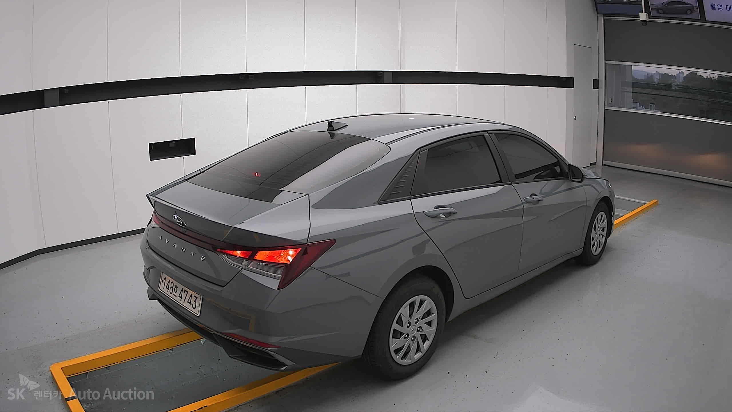 2021 - hyundai avante