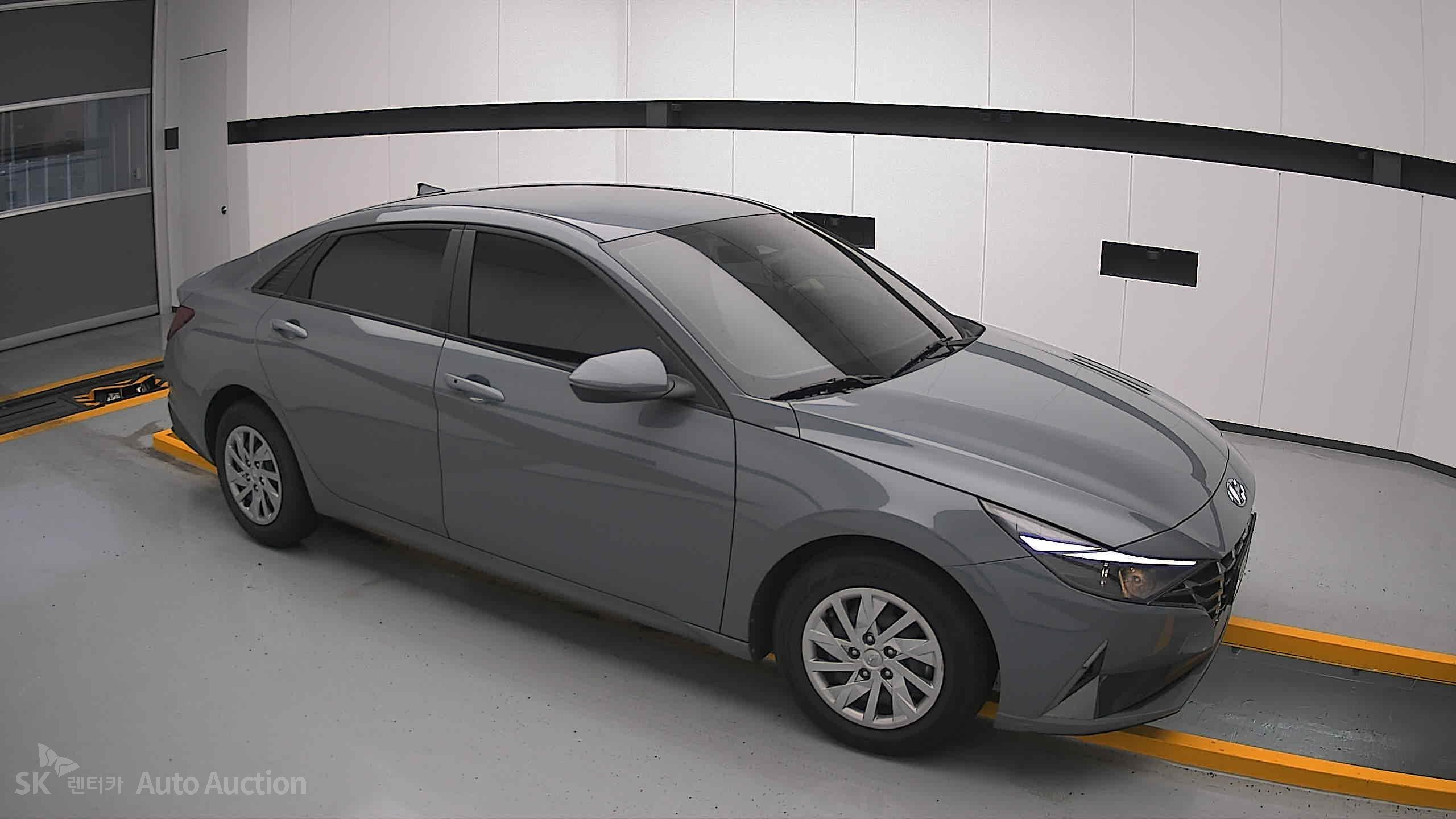 2021 - hyundai avante