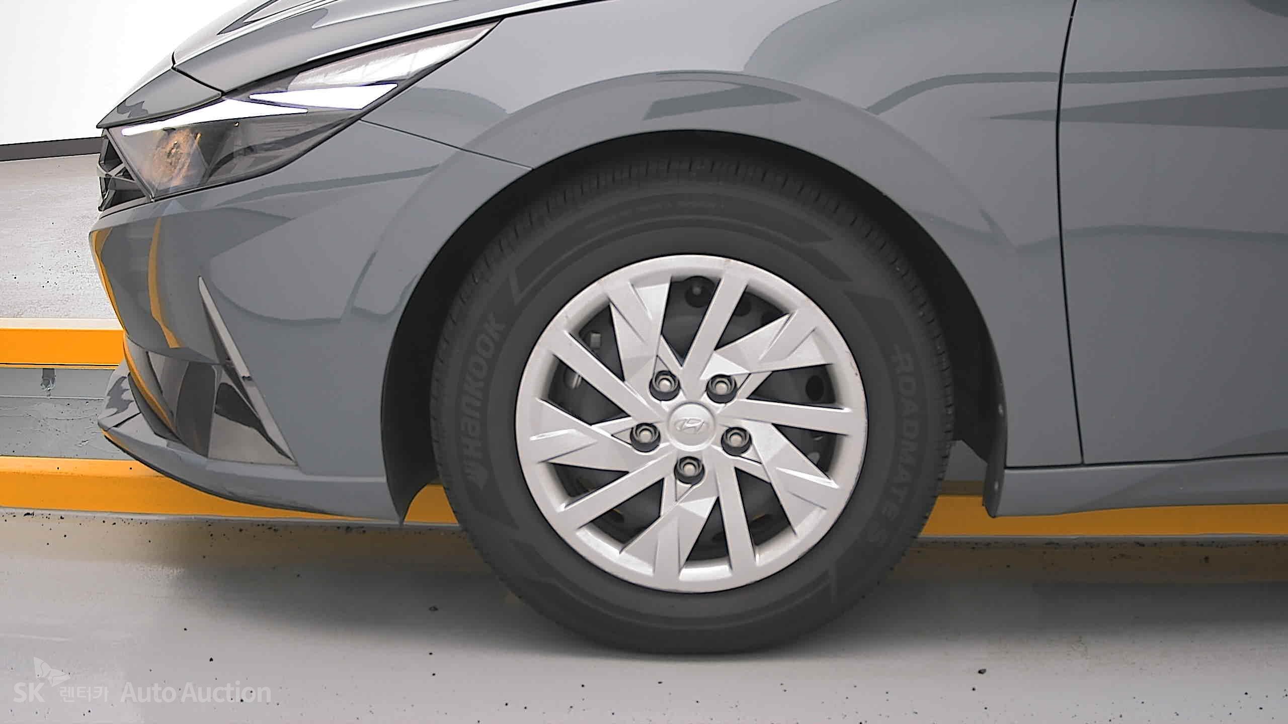 2021 - hyundai avante