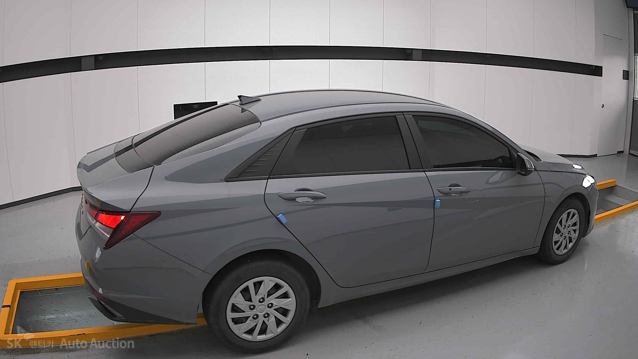 2022 - hyundai avante