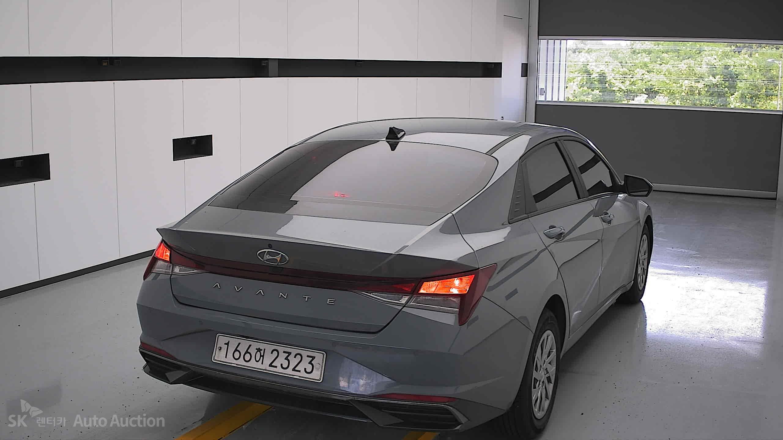 2021 - hyundai avante