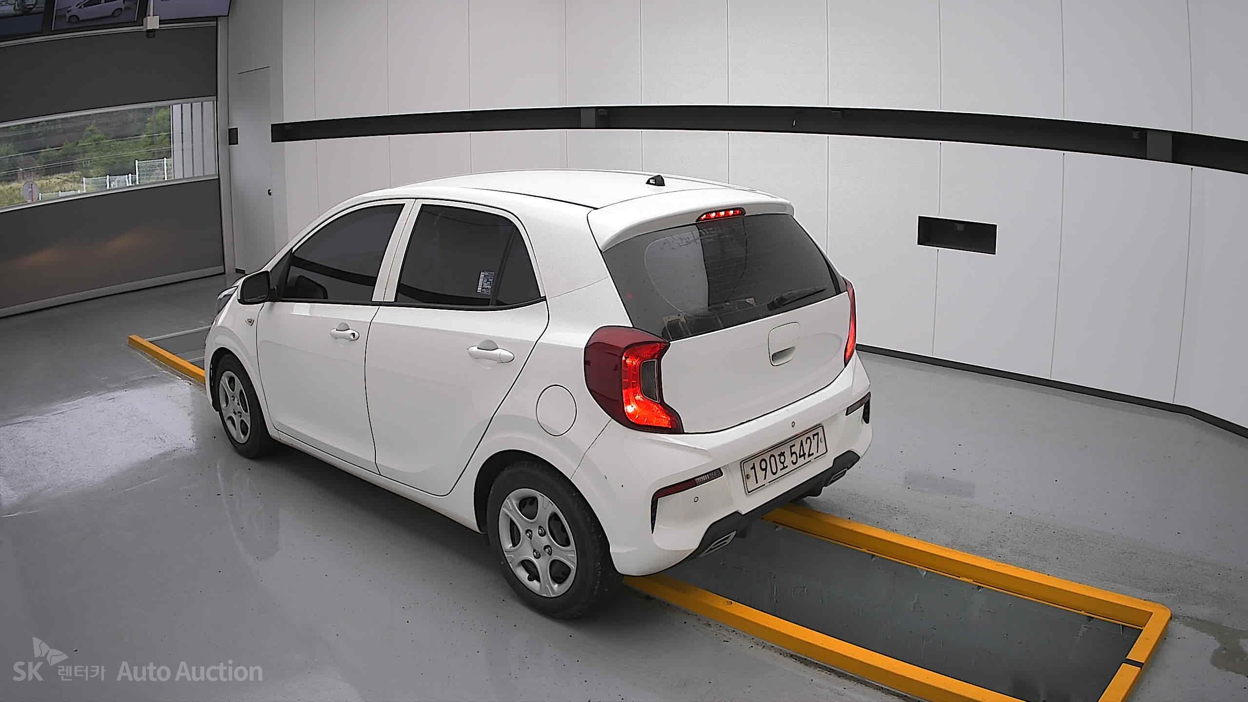 2022 - kia morning