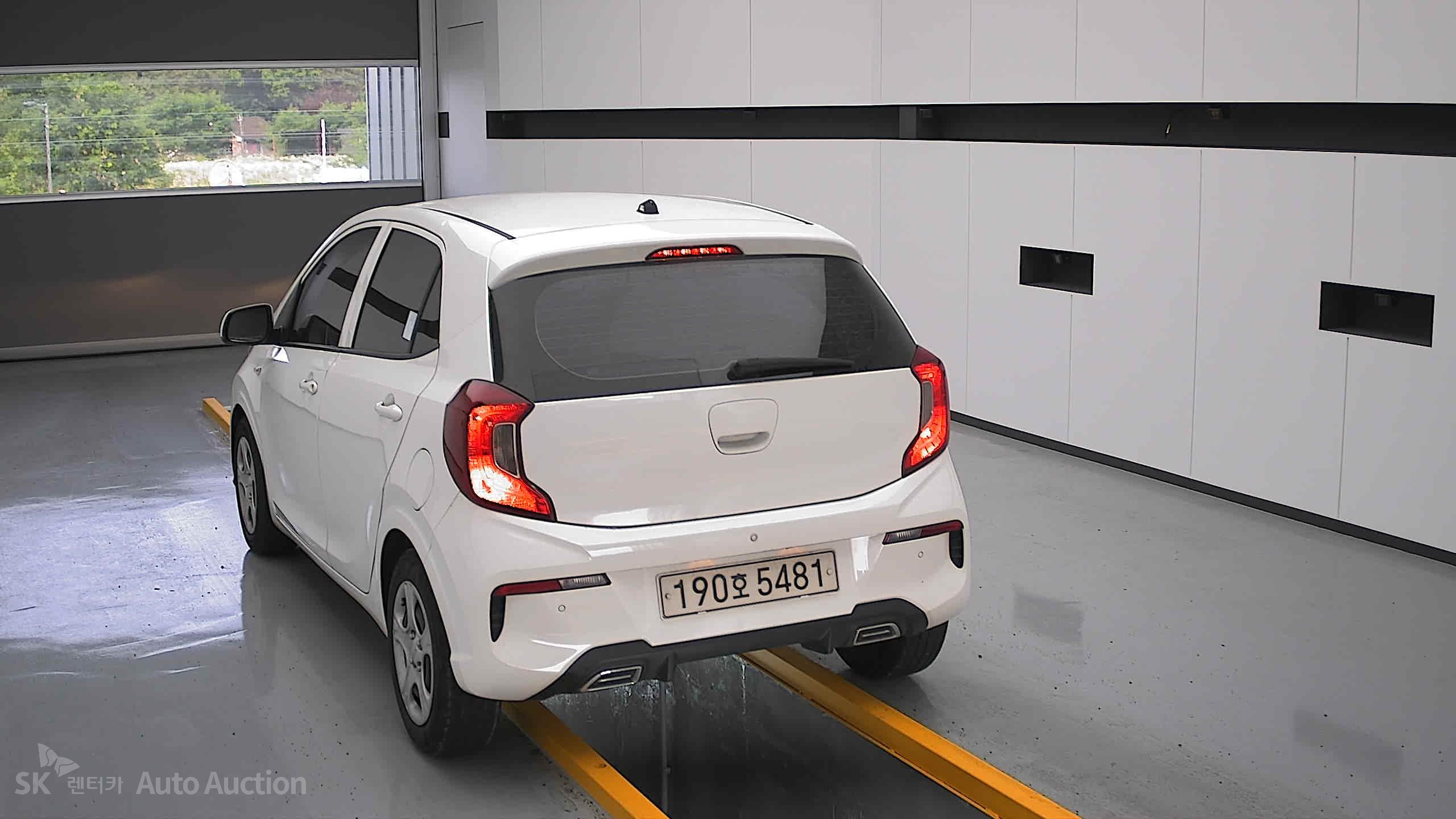 2022 - kia morning