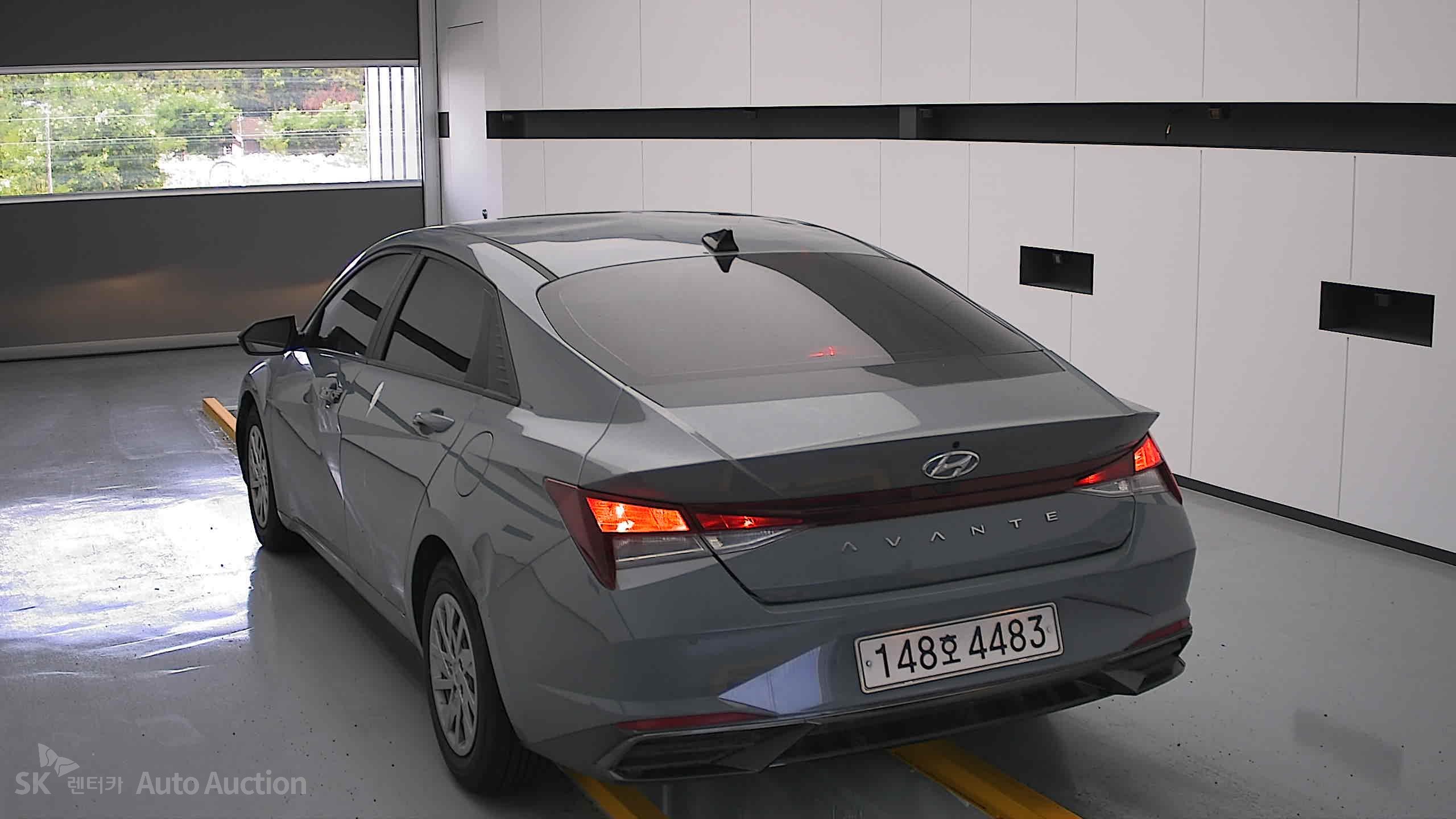 2021 - hyundai avante
