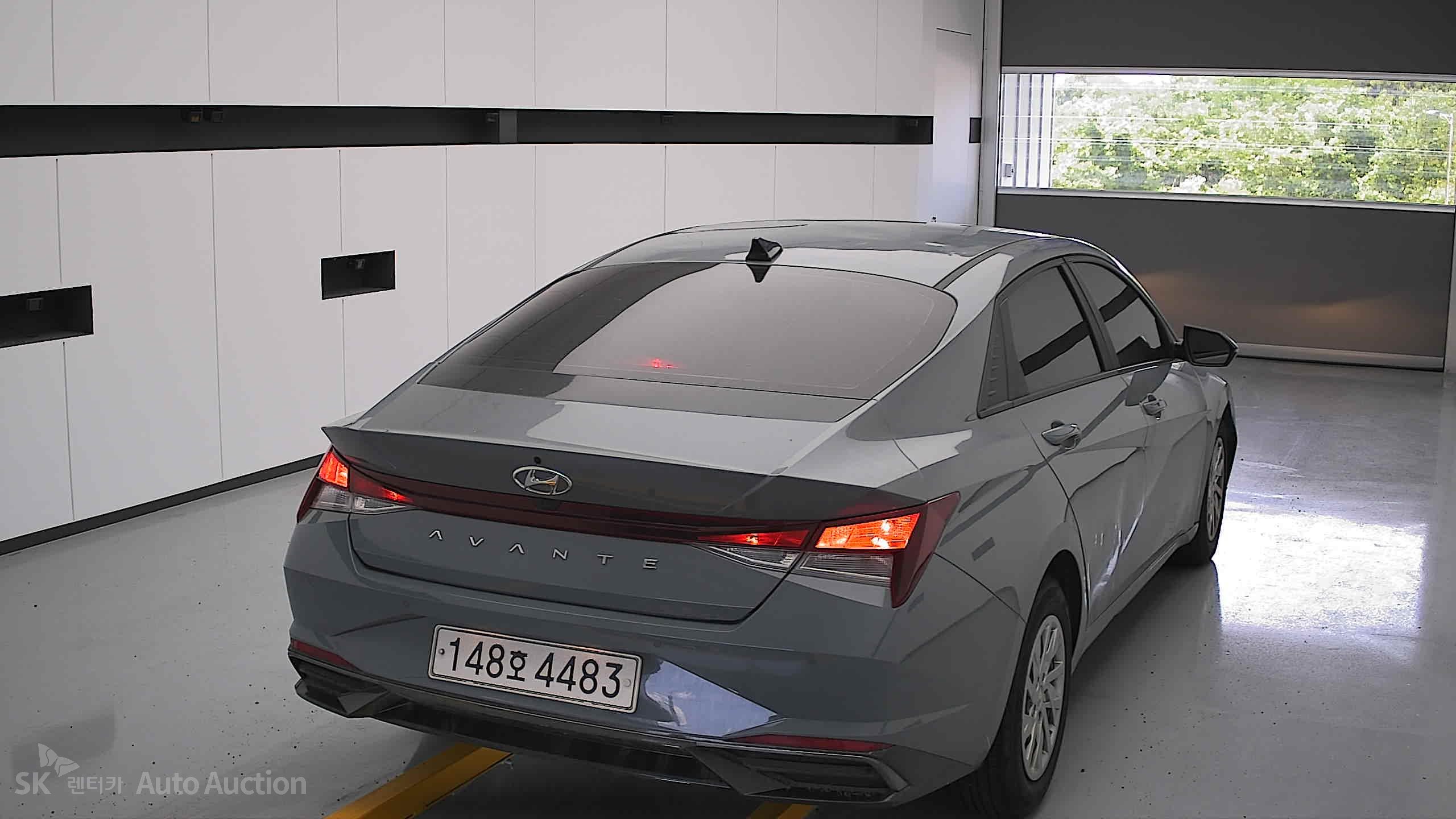 2021 - hyundai avante