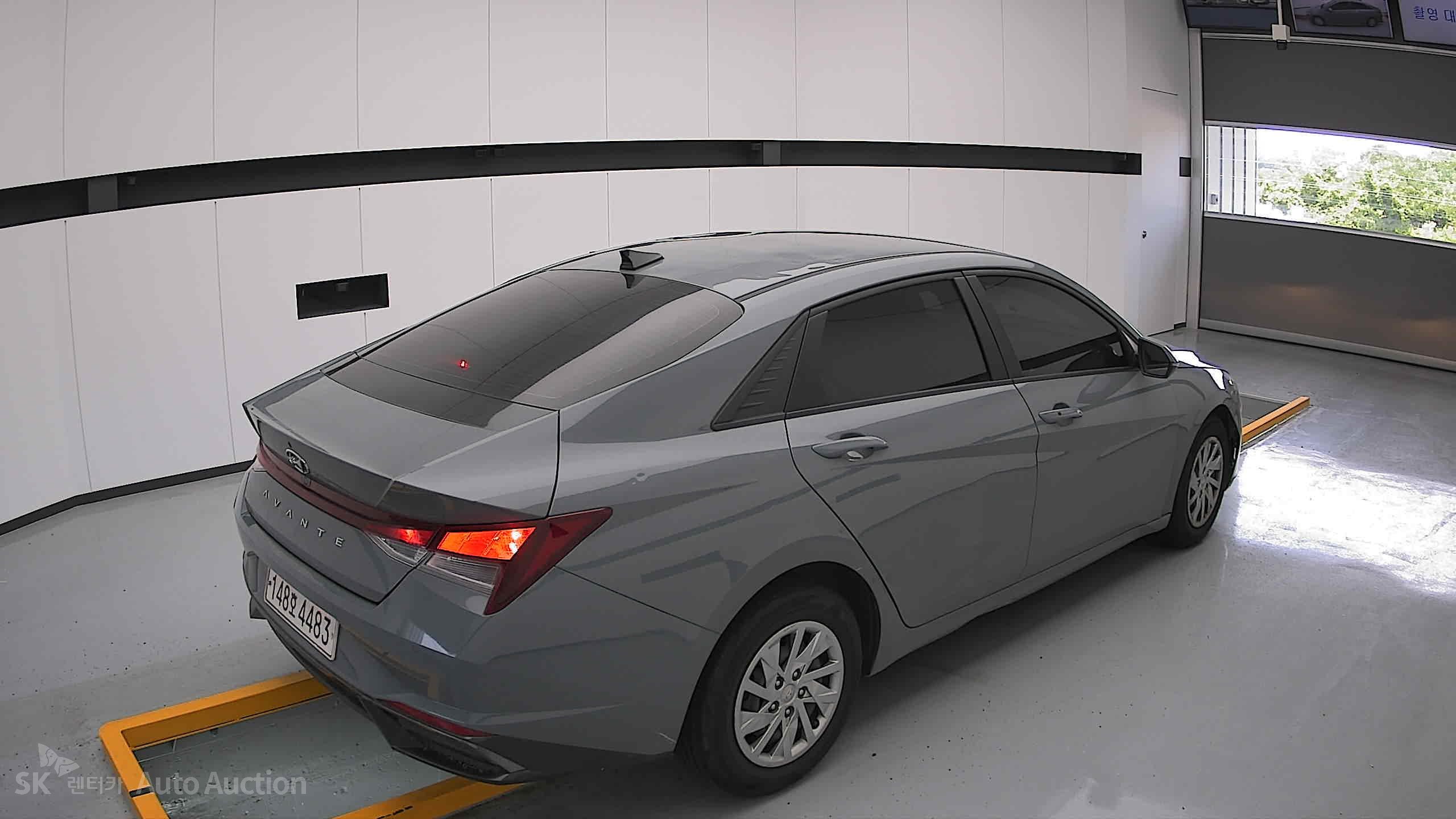 2021 - hyundai avante