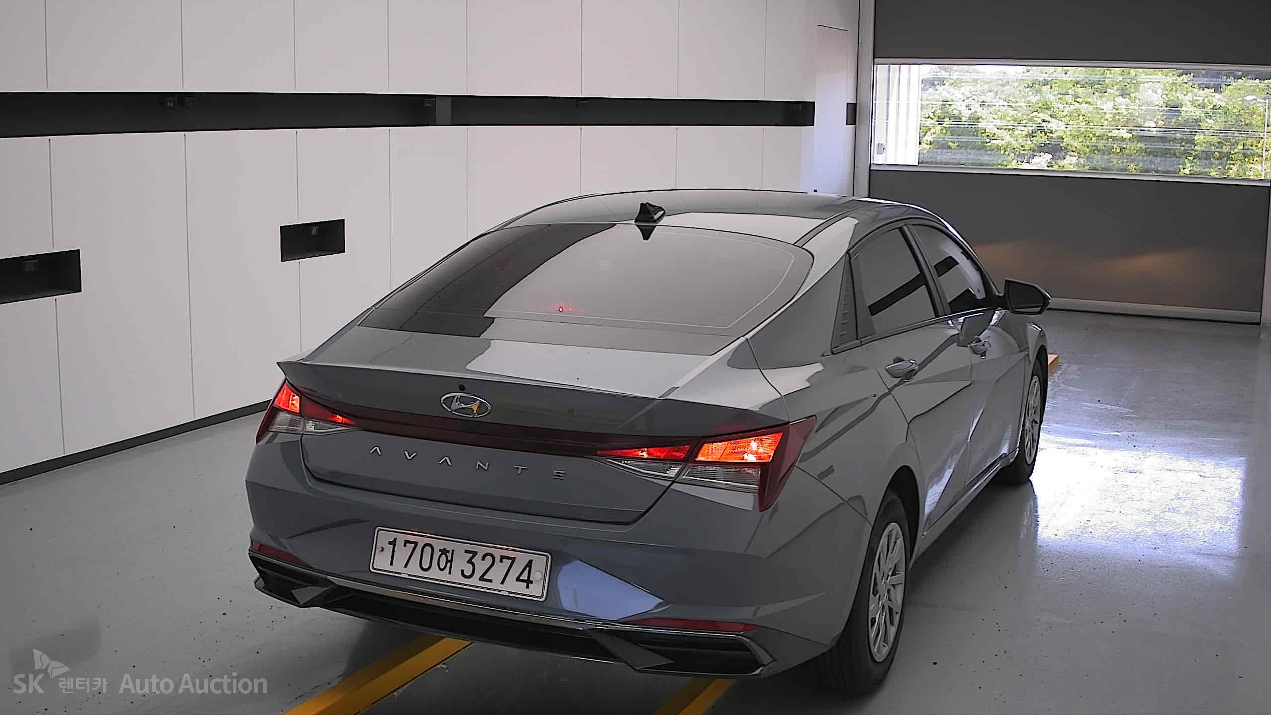2021 - hyundai avante
