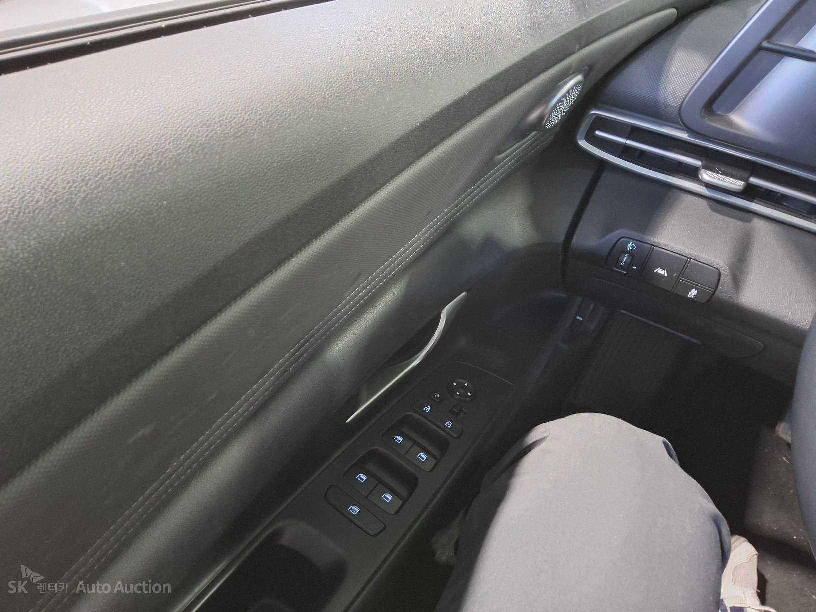 2021 - hyundai avante