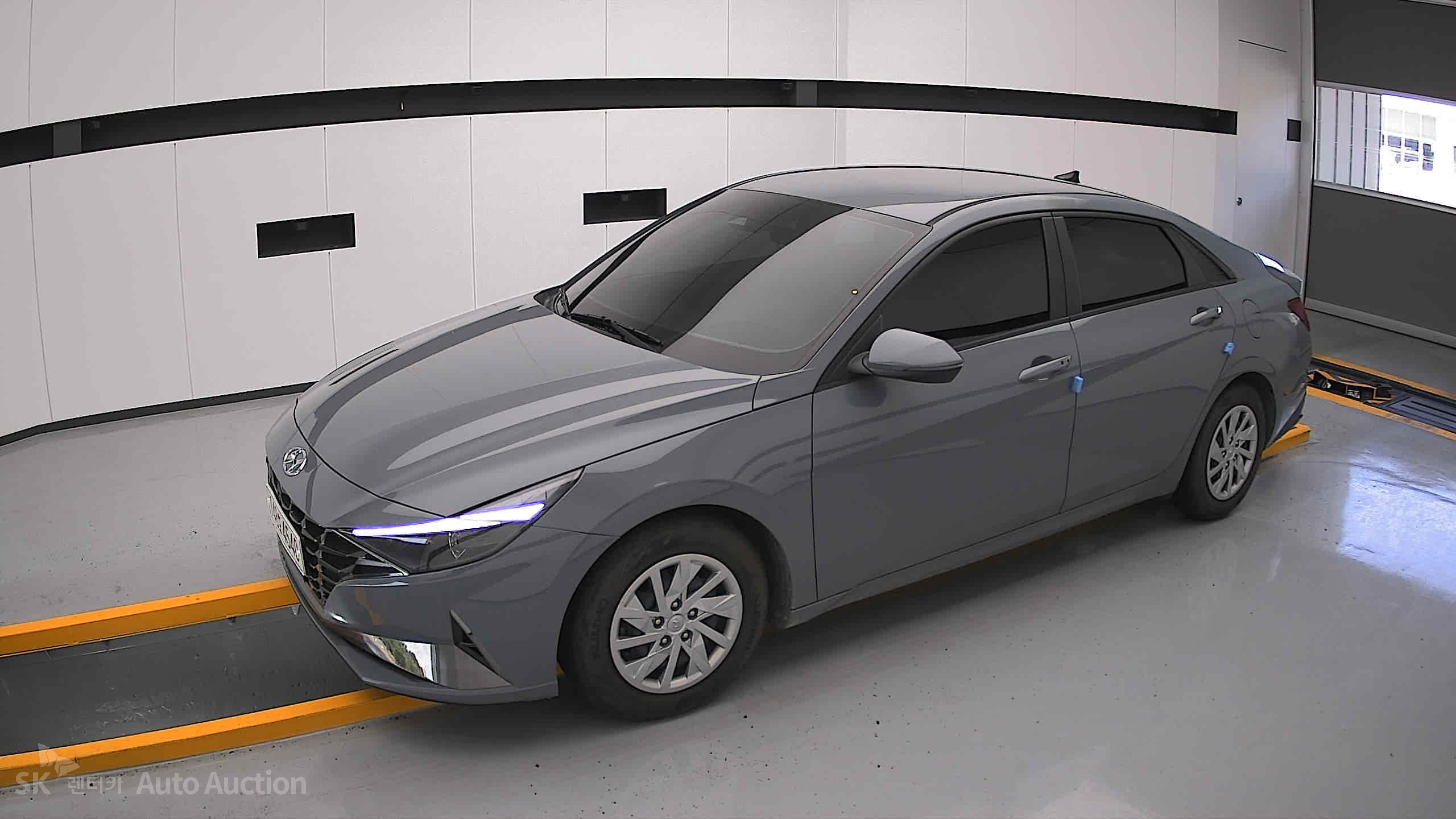 2021 - hyundai avante